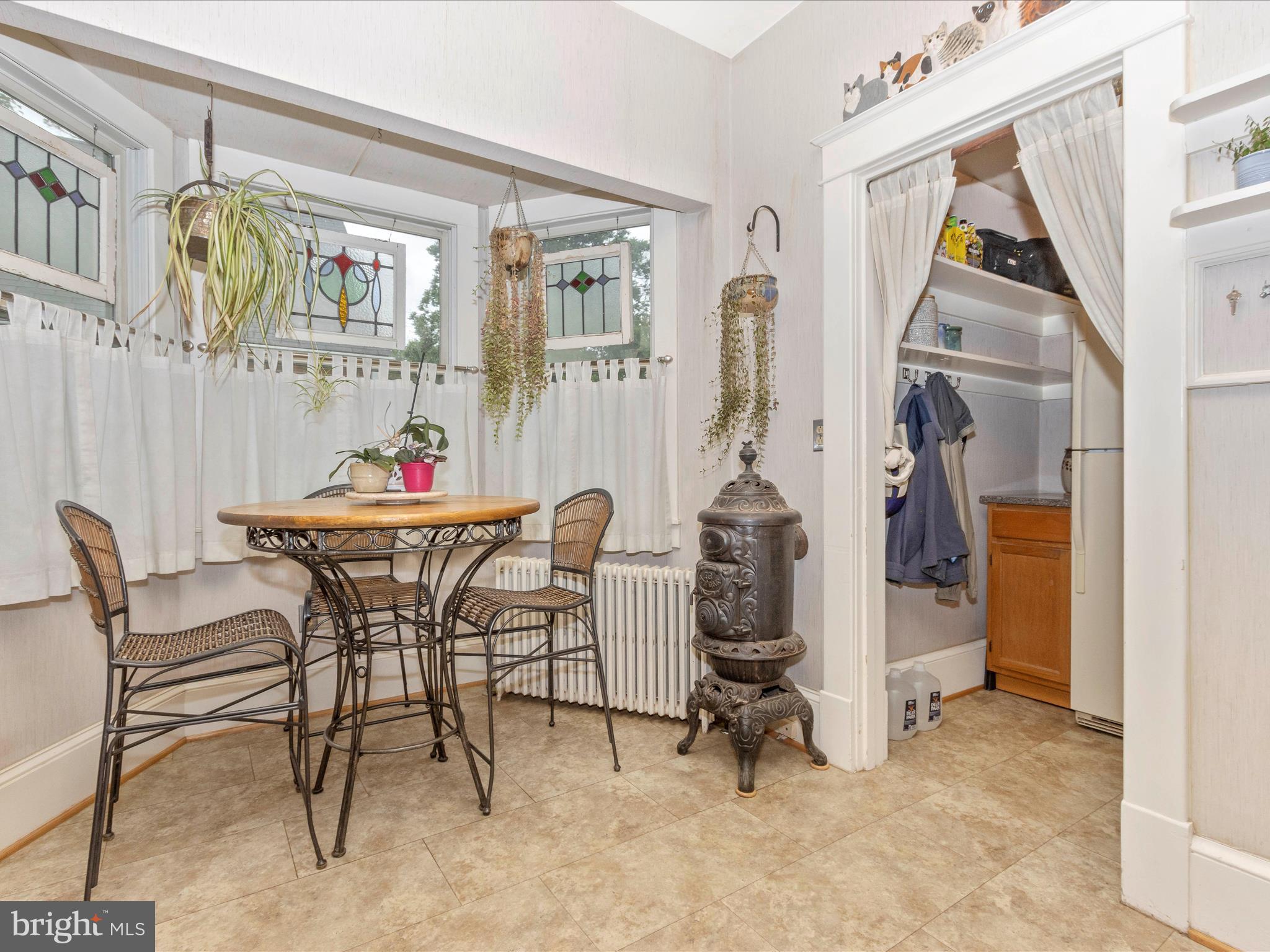 LAUREL - Residential