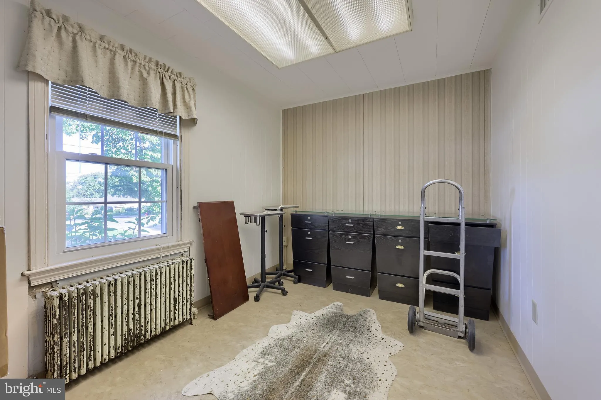 Akron, Pennsylvania 17501, United States, ,Commercial,Active,143411