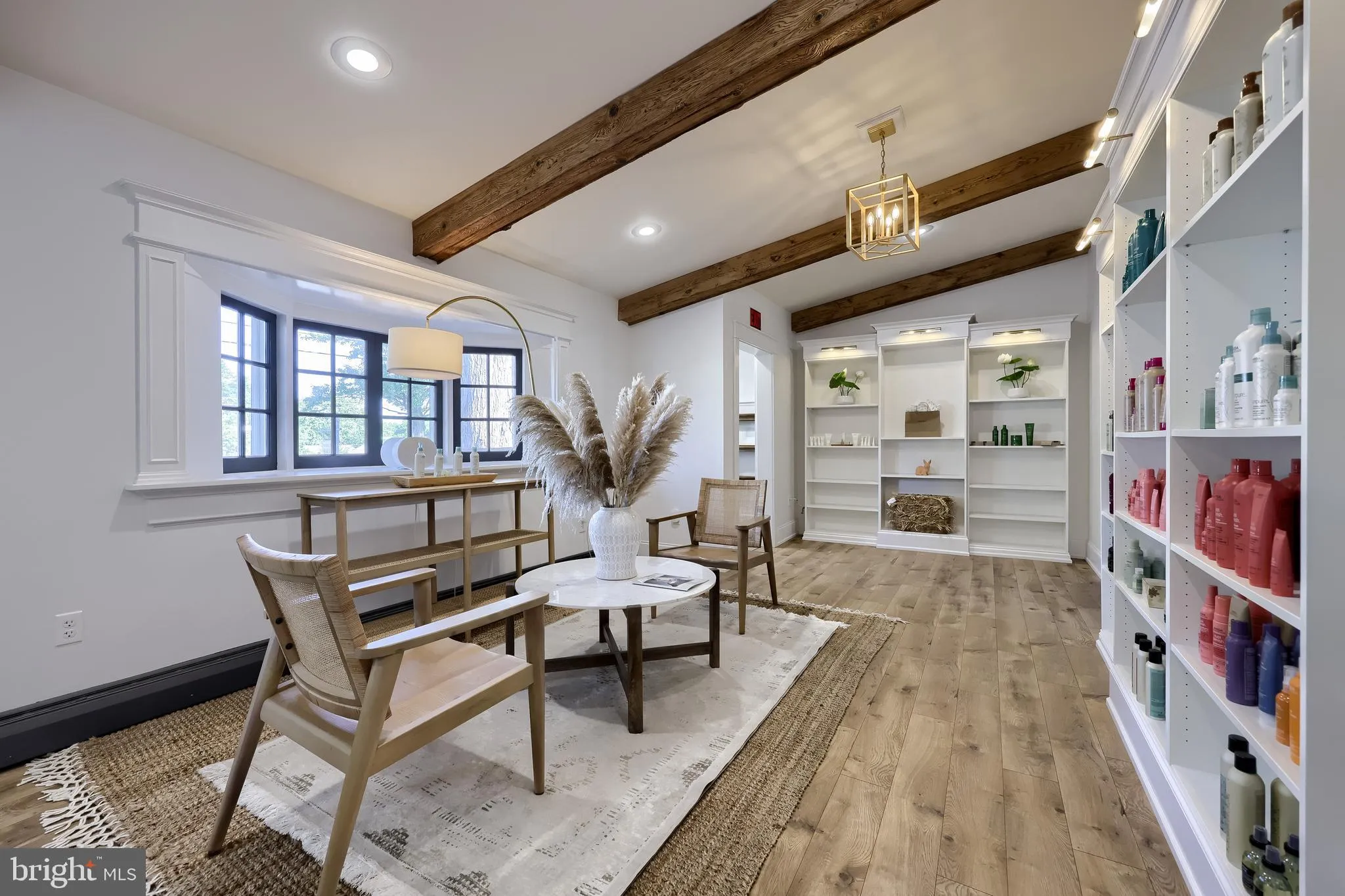 Akron, Pennsylvania 17501, United States, ,Commercial,Active,143411