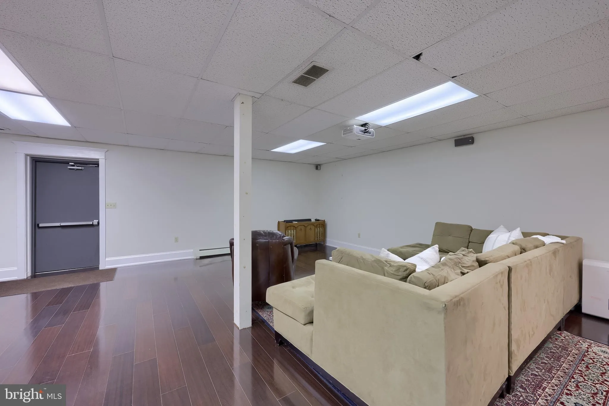 Akron, Pennsylvania 17501, United States, ,Commercial,Active,143411