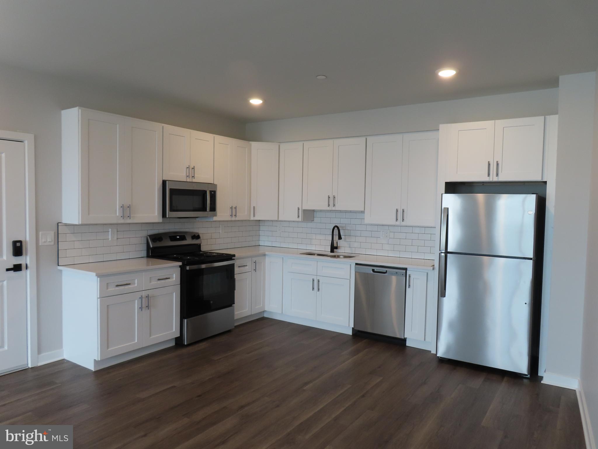 FISHTOWN - Residential Lease