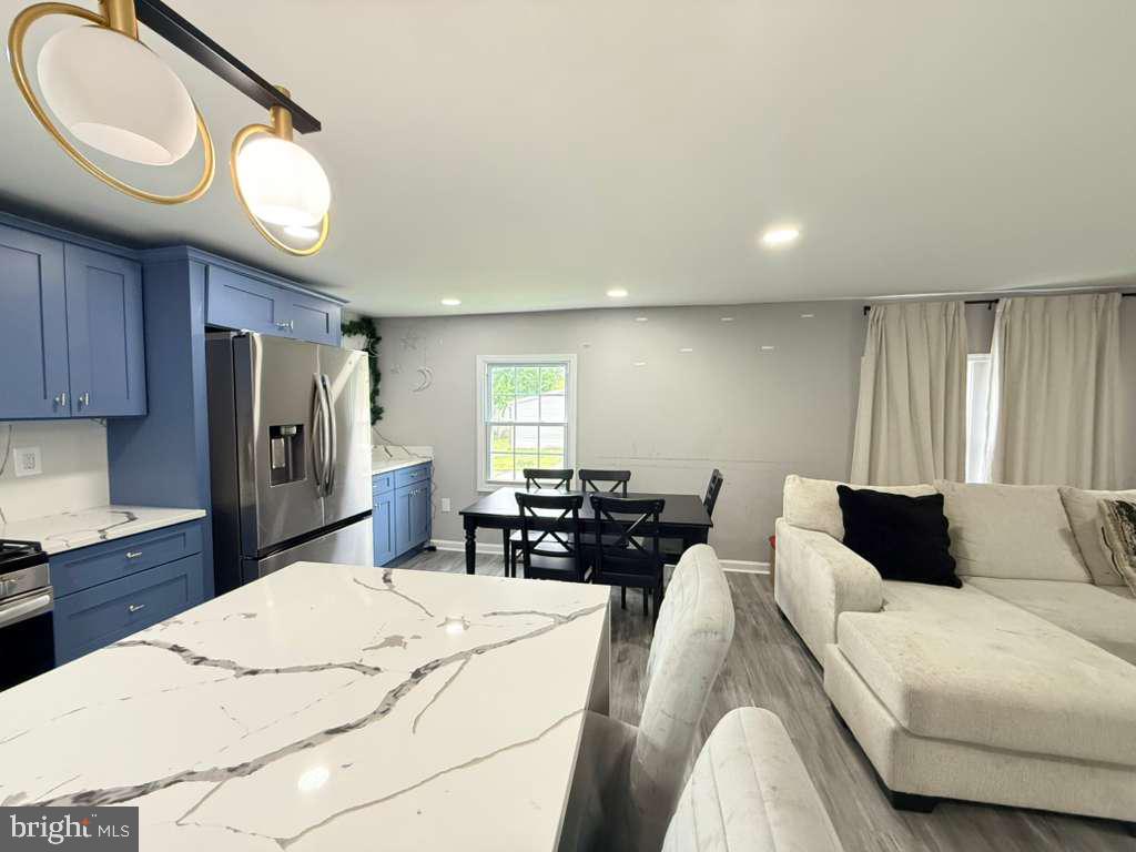 CAPITOL MOBILE PARK - Residential