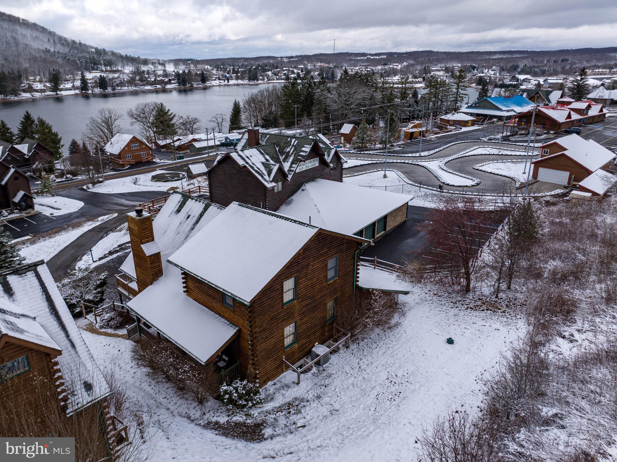 CEDAR VILLAGE - Residential