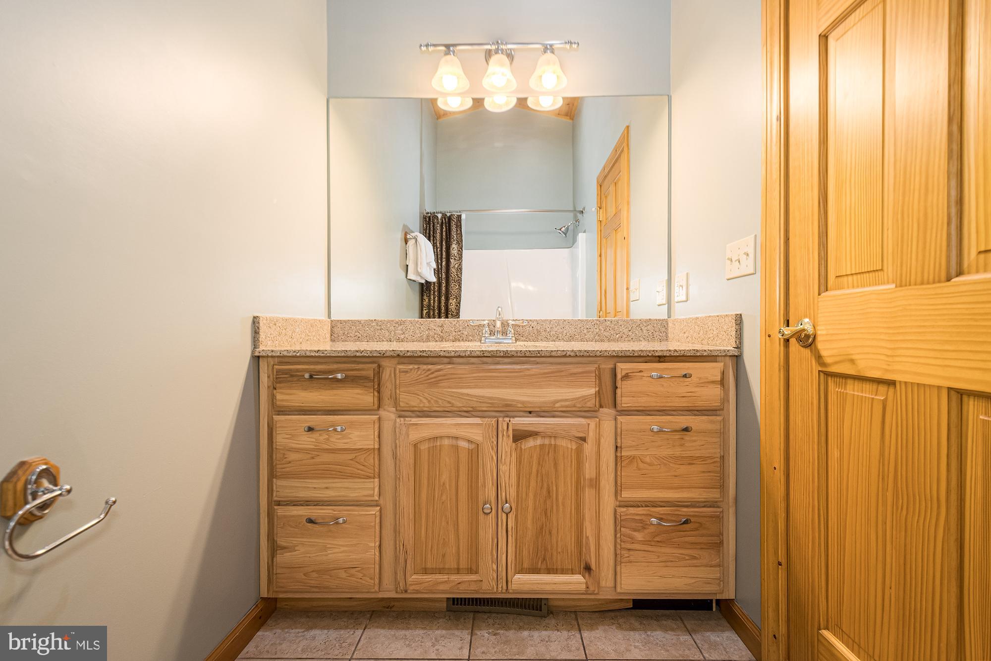 CEDAR VILLAGE - Residential