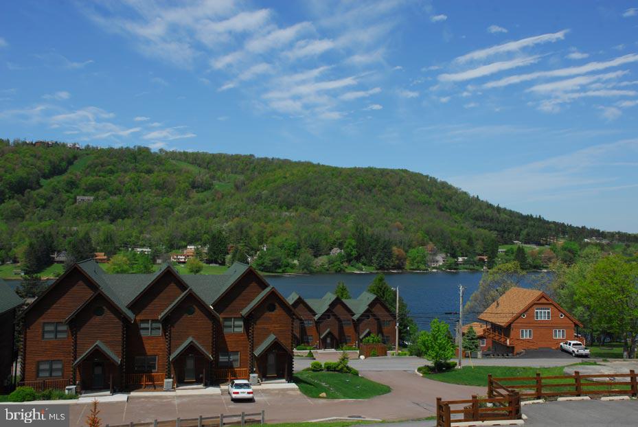 CEDAR VILLAGE - Residential