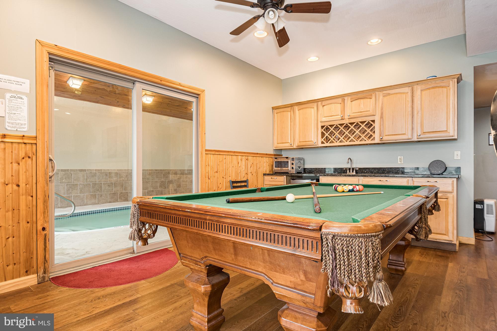 CEDAR VILLAGE - Residential