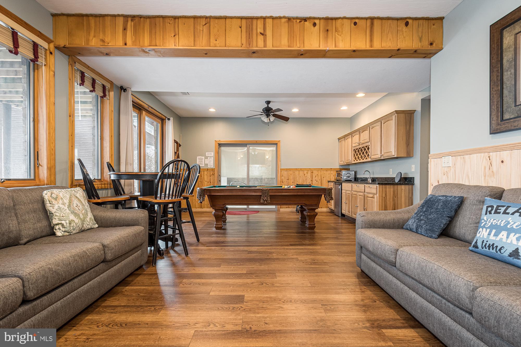 CEDAR VILLAGE - Residential