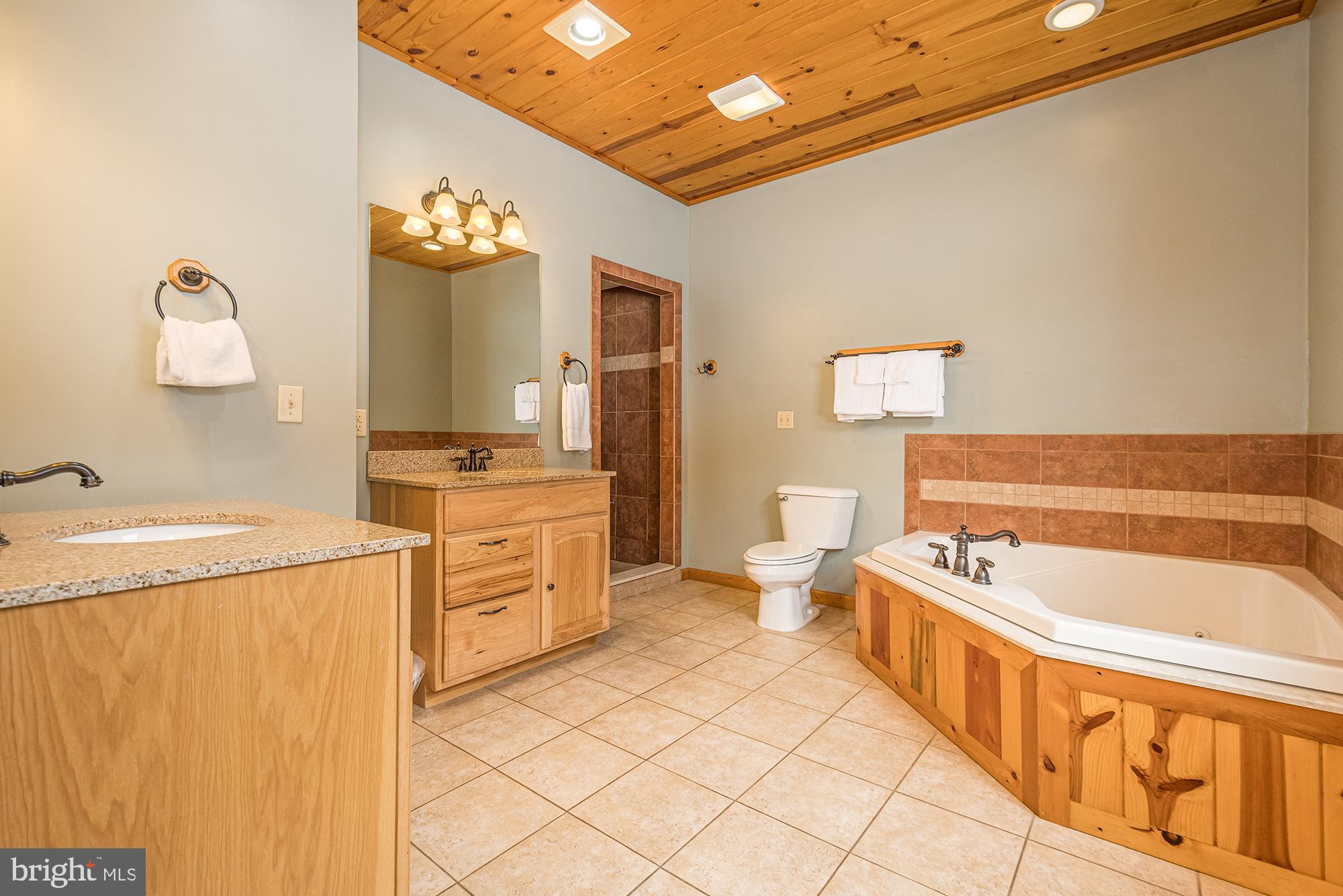 CEDAR VILLAGE - Residential