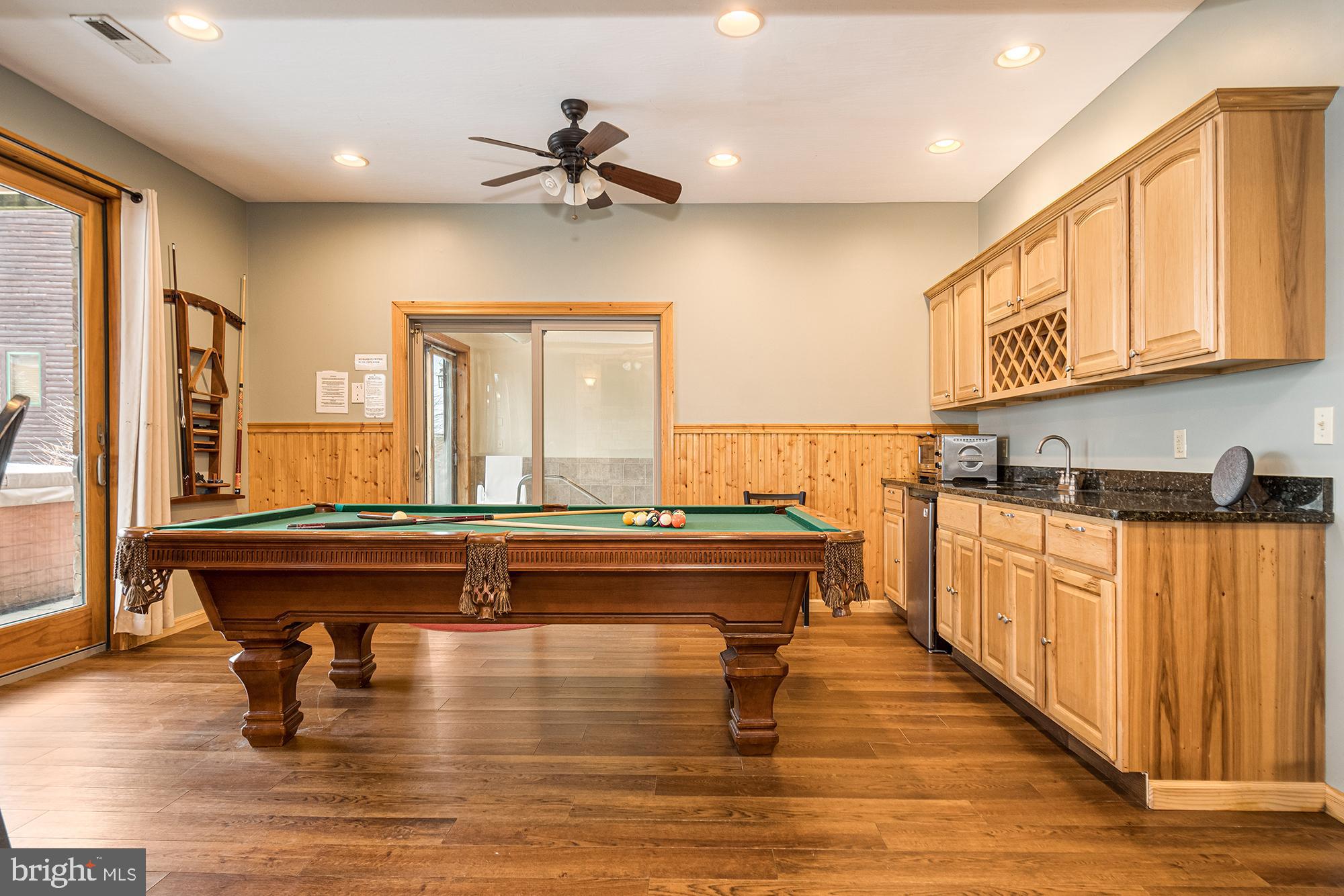 CEDAR VILLAGE - Residential