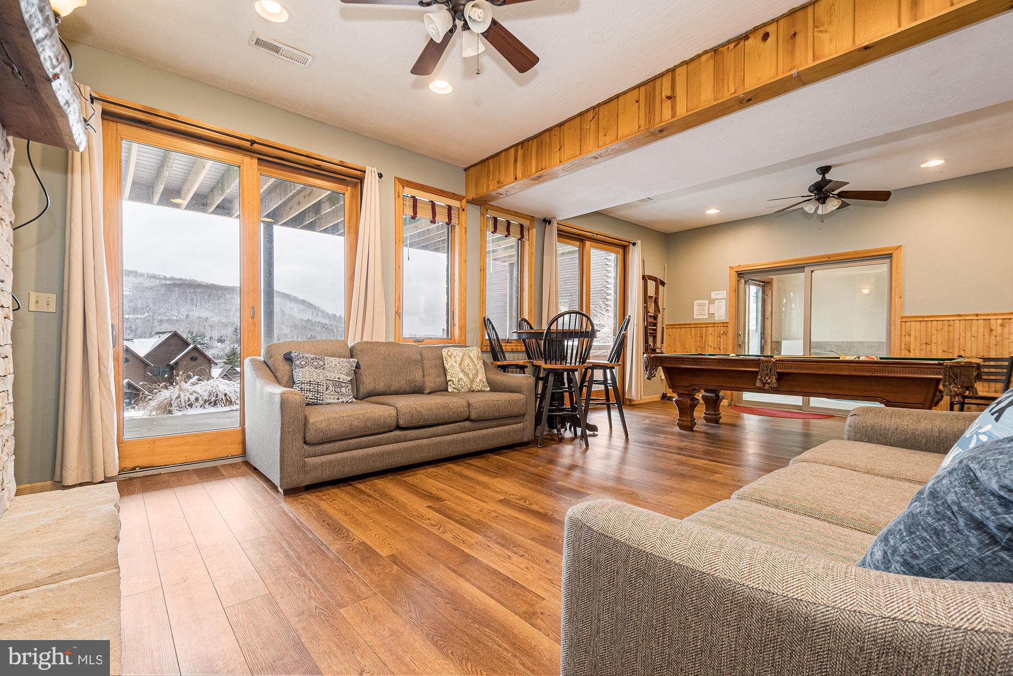 CEDAR VILLAGE - Residential