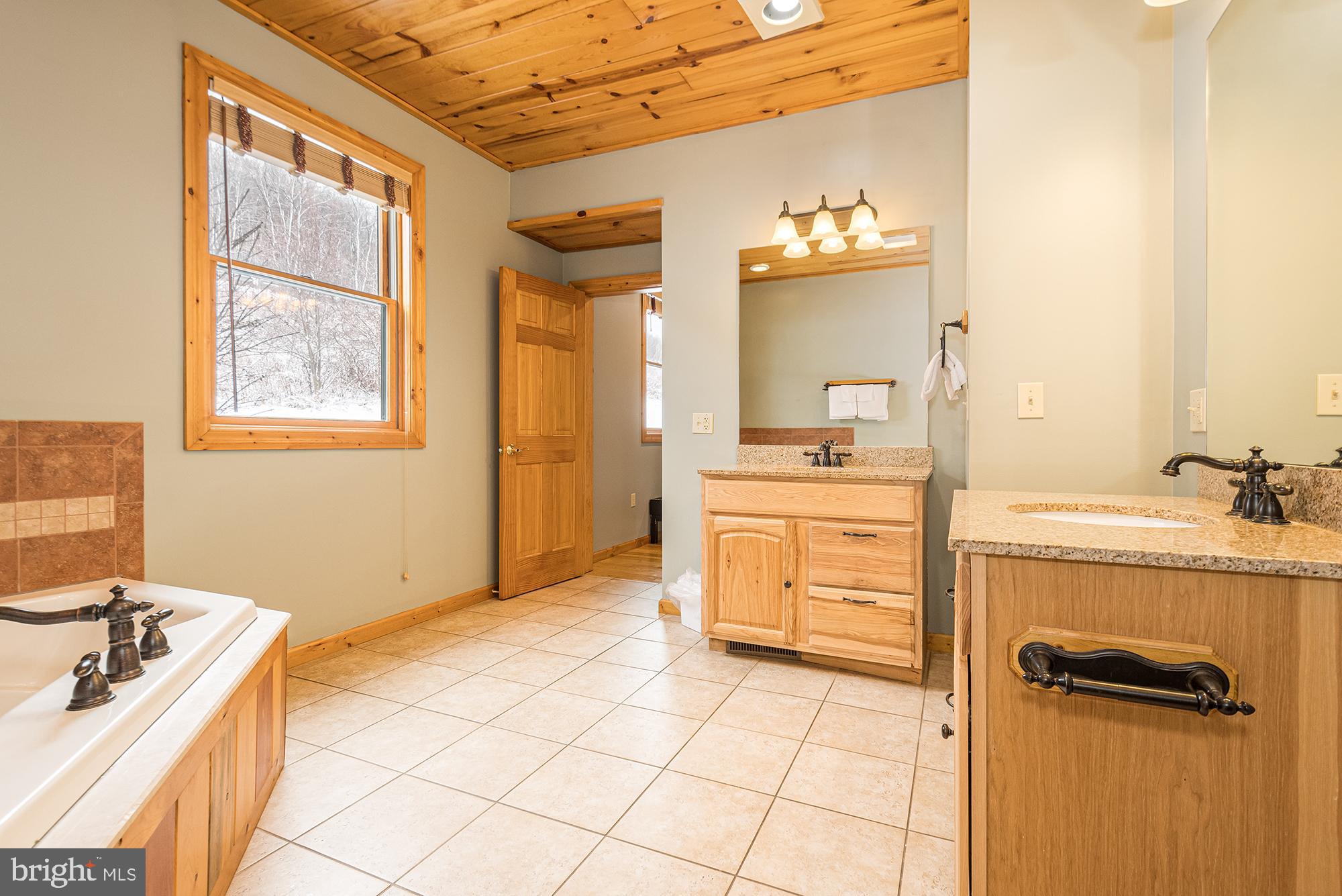 CEDAR VILLAGE - Residential