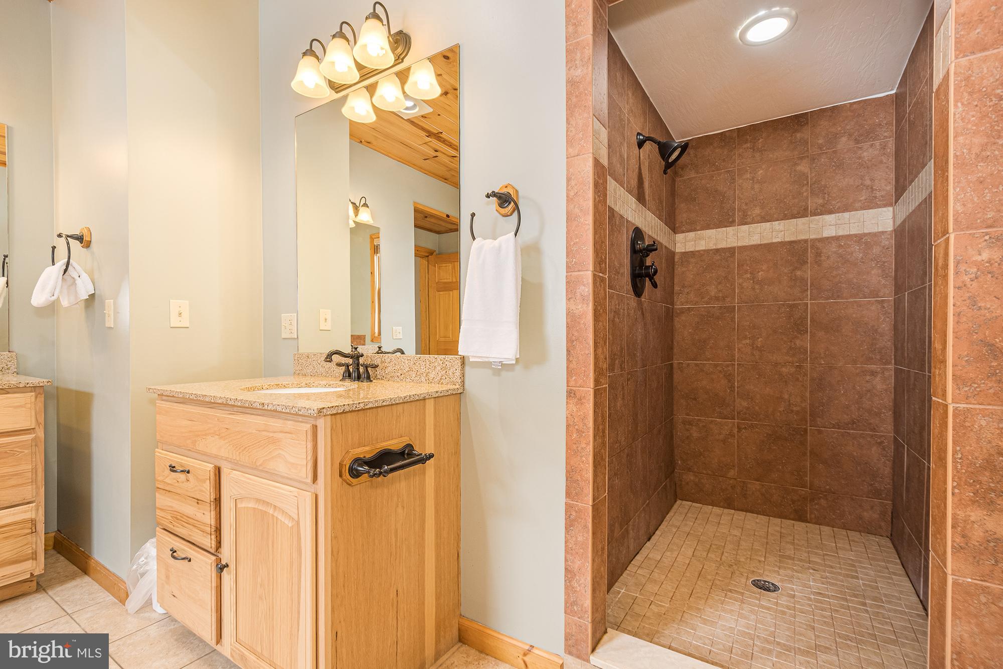 CEDAR VILLAGE - Residential