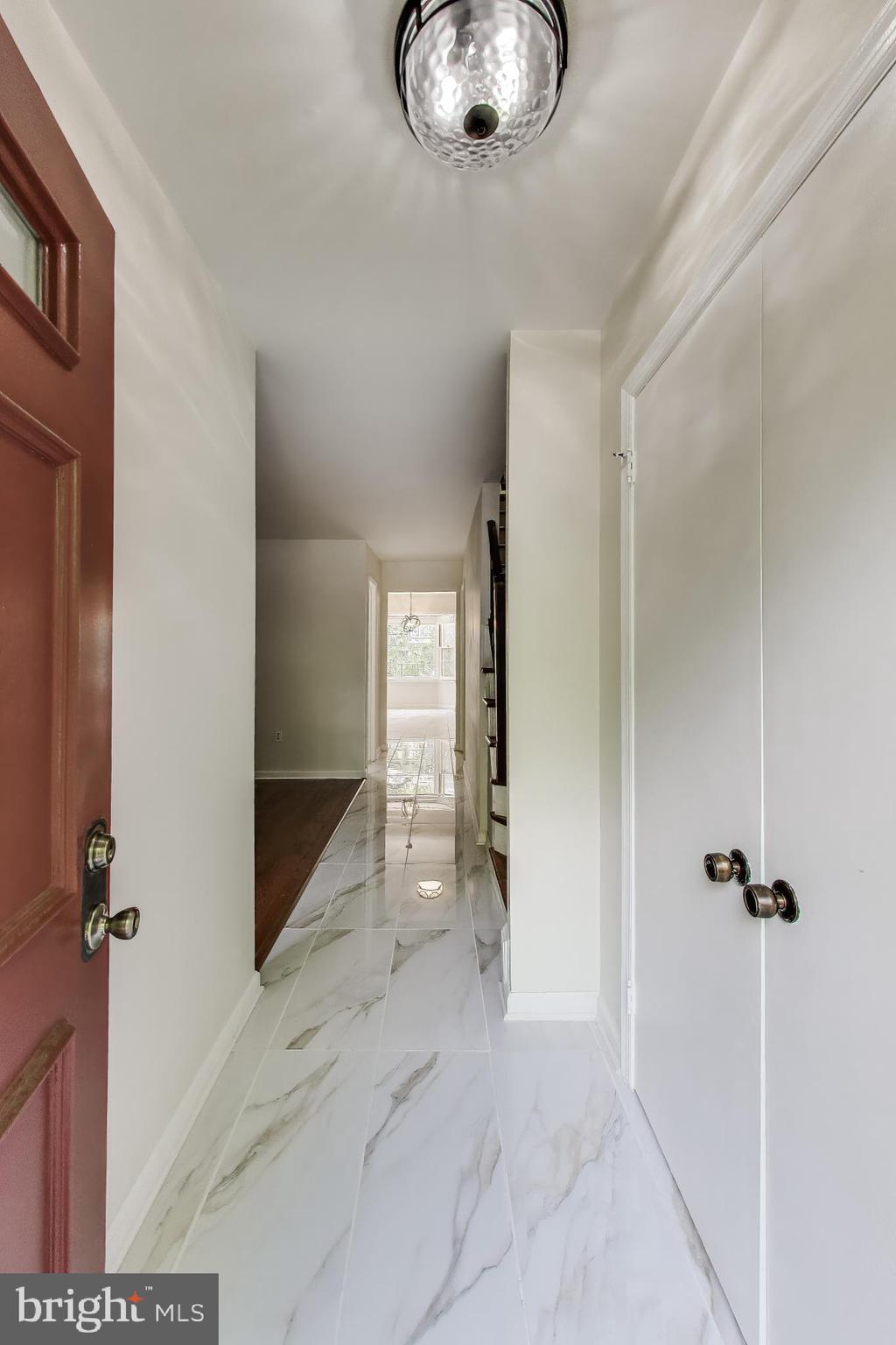 INVERNESS KNOLLS - Residential