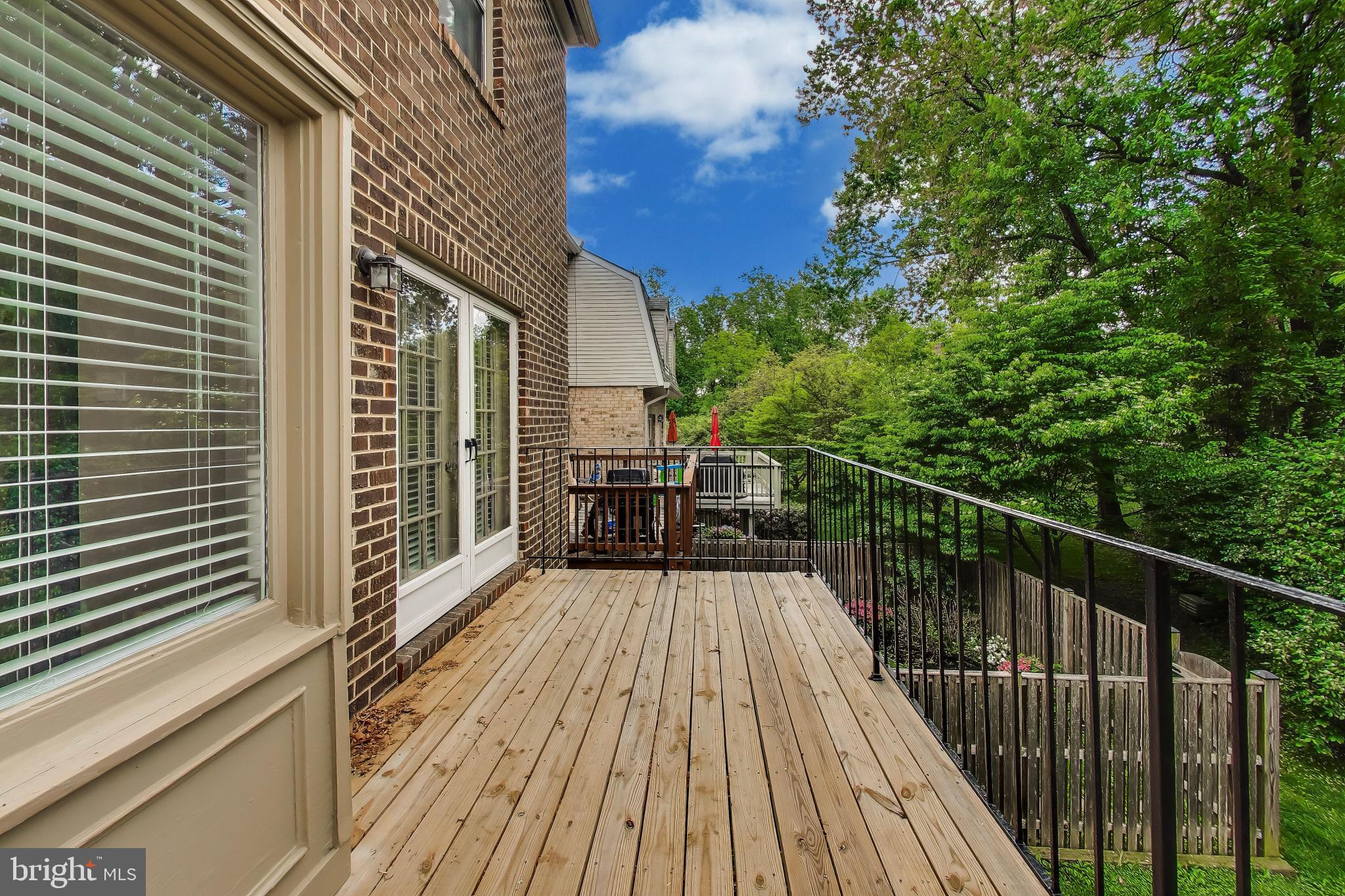 INVERNESS KNOLLS - Residential