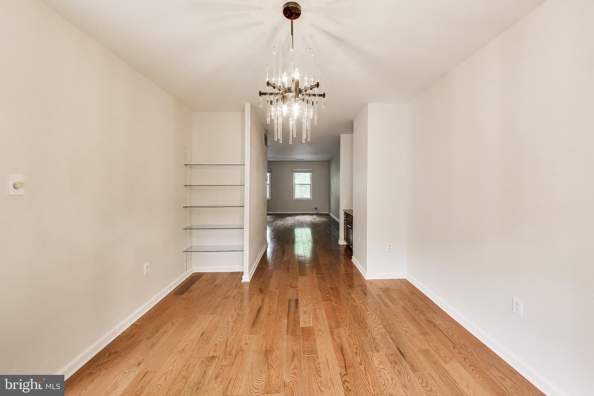 INVERNESS KNOLLS - Residential