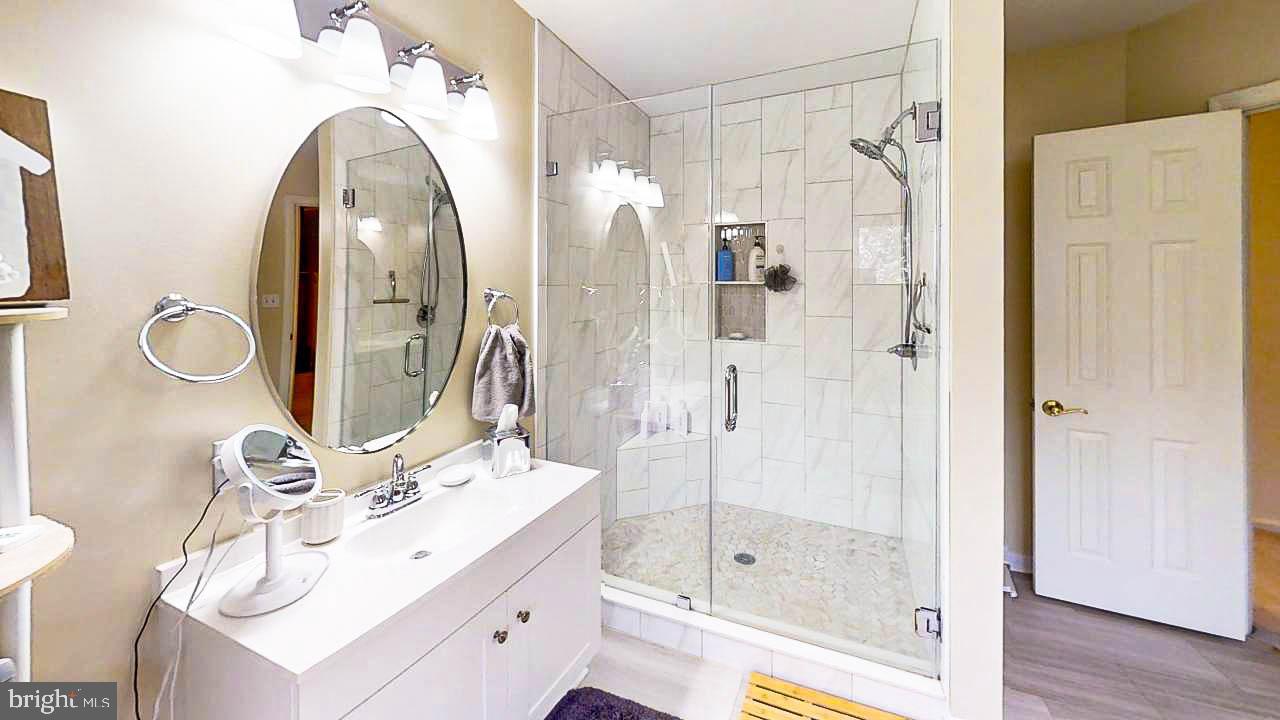 STAFFORD LAKES VILLAGE - Residential