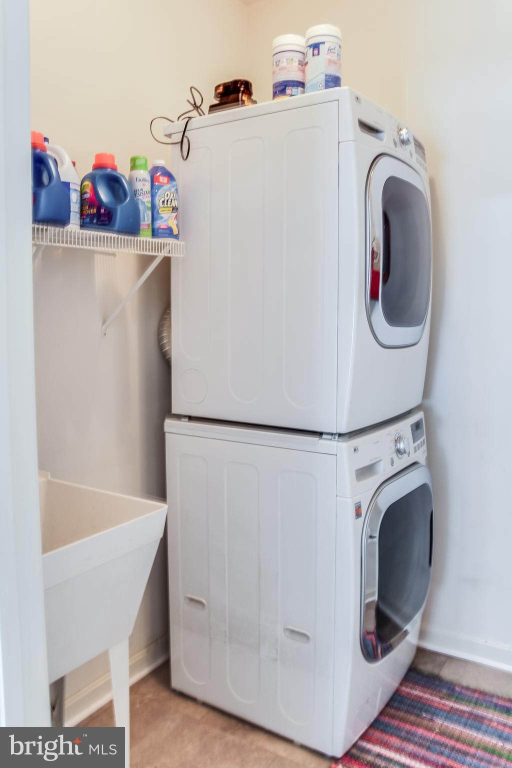 STAFFORD LAKES VILLAGE - Residential