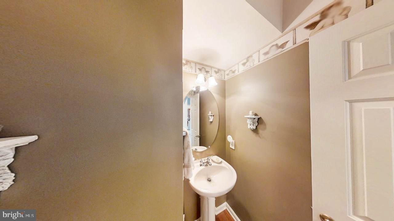 STAFFORD LAKES VILLAGE - Residential