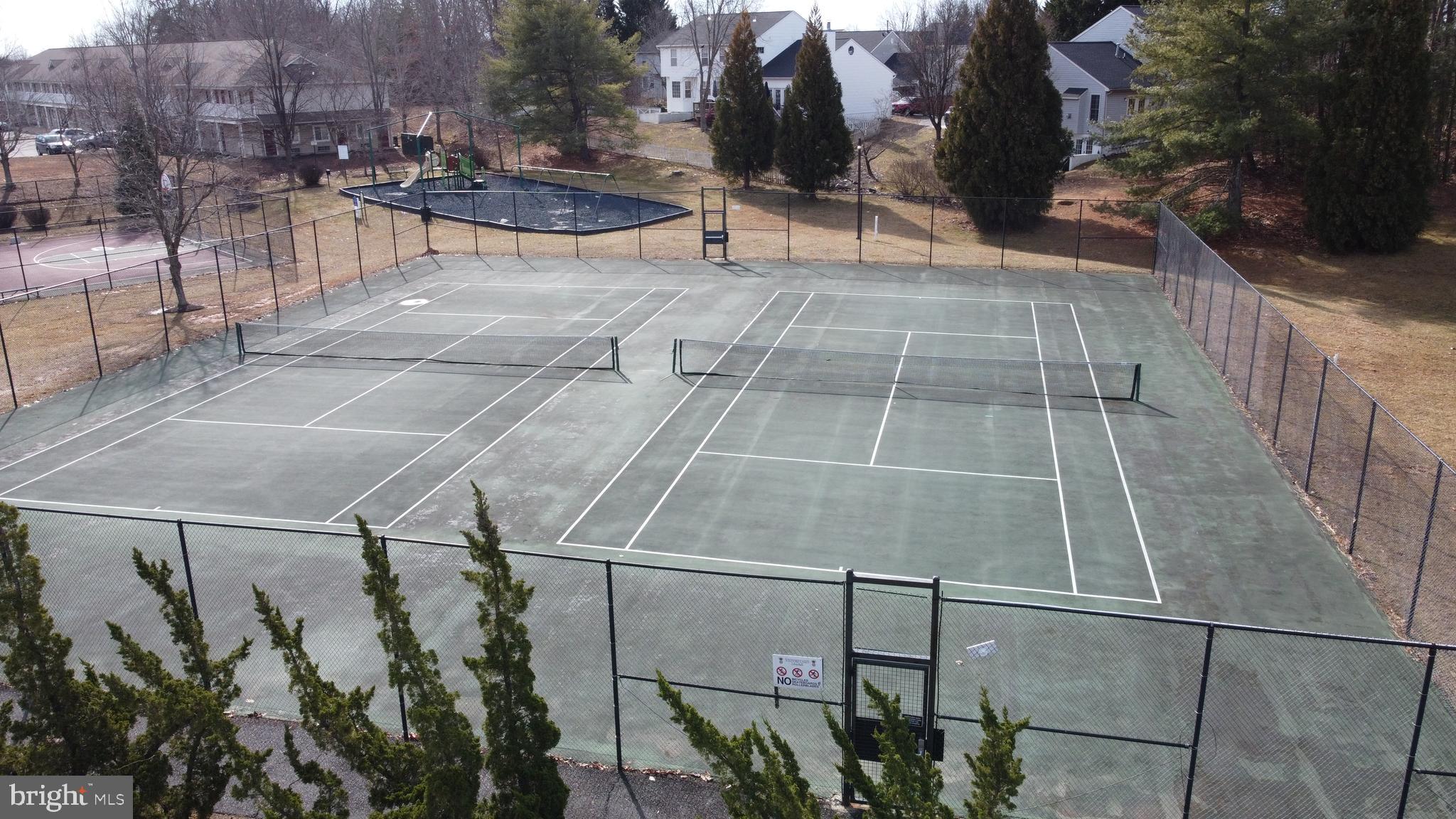 STAFFORD LAKES VILLAGE - Residential