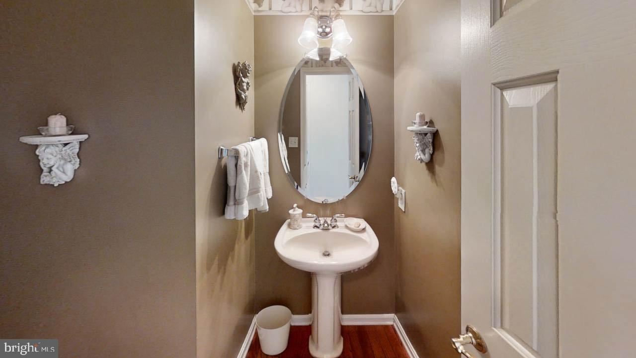 STAFFORD LAKES VILLAGE - Residential