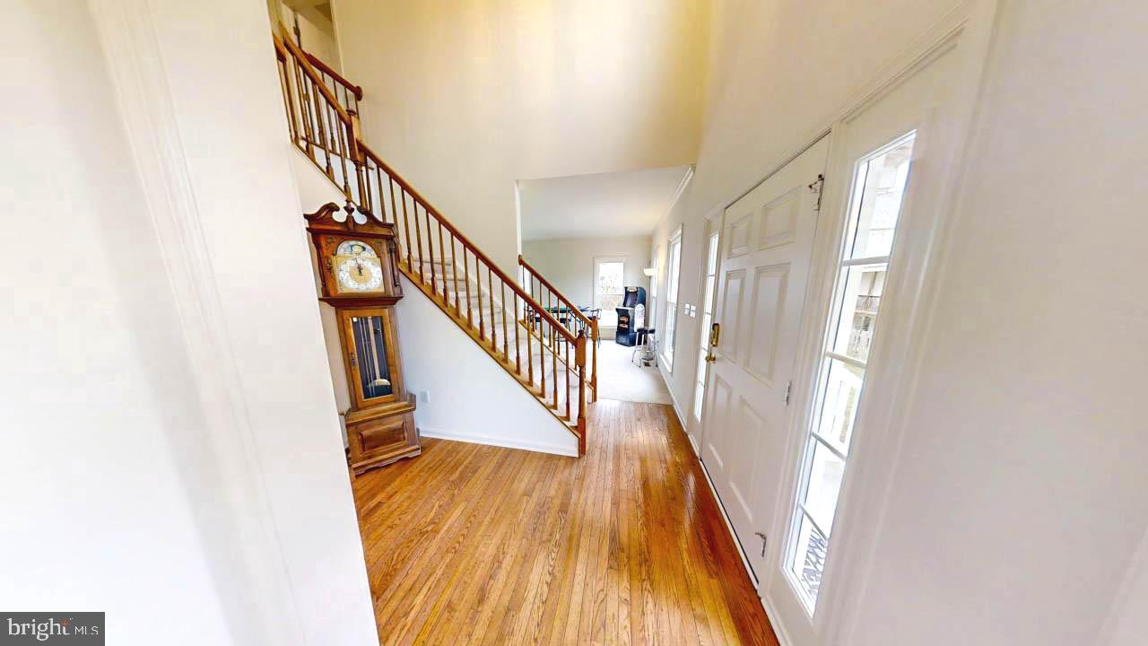 STAFFORD LAKES VILLAGE - Residential