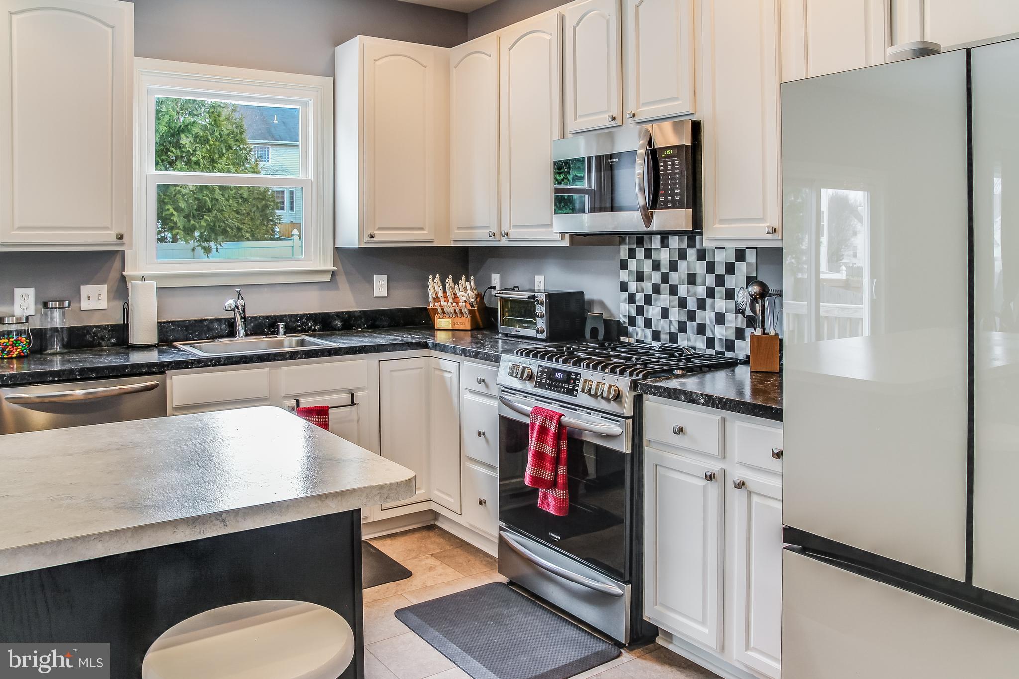 STAFFORD LAKES VILLAGE - Residential