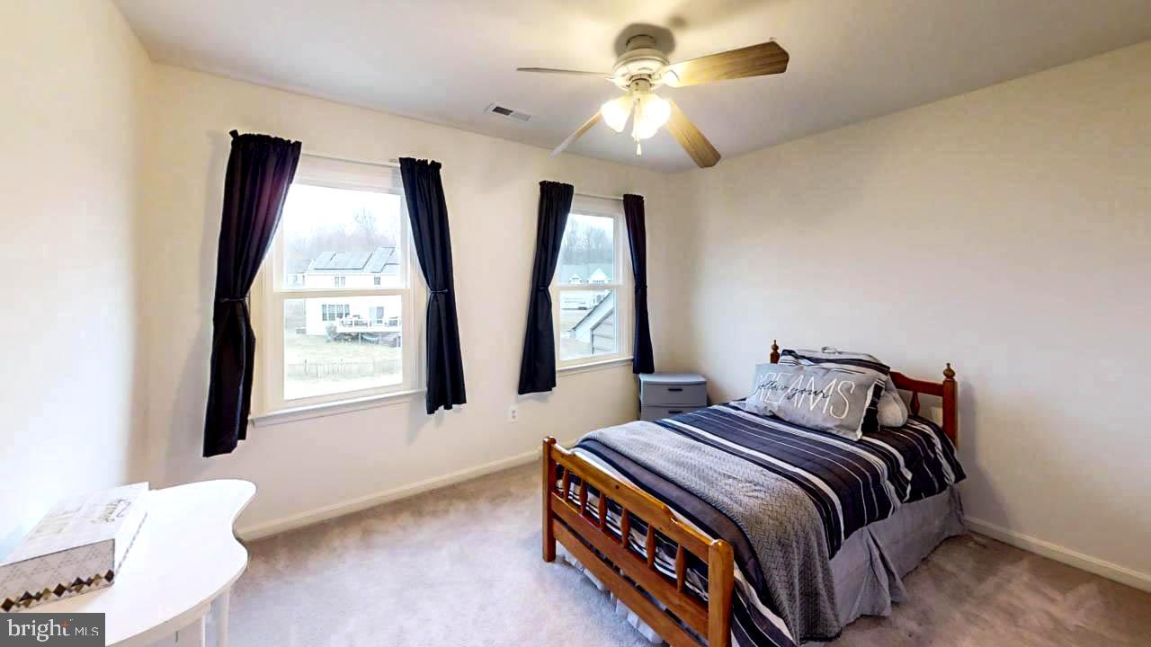 STAFFORD LAKES VILLAGE - Residential