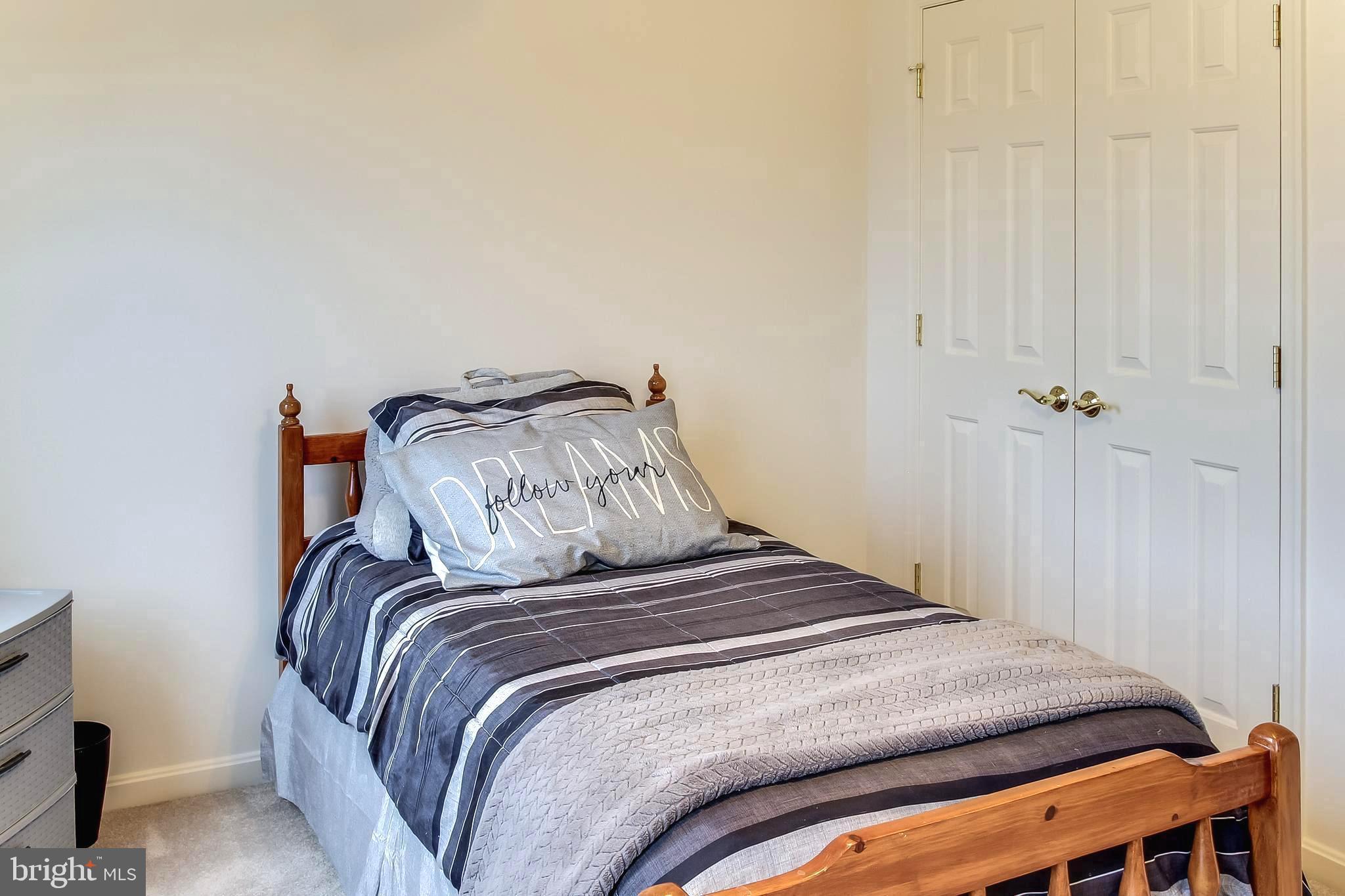 STAFFORD LAKES VILLAGE - Residential