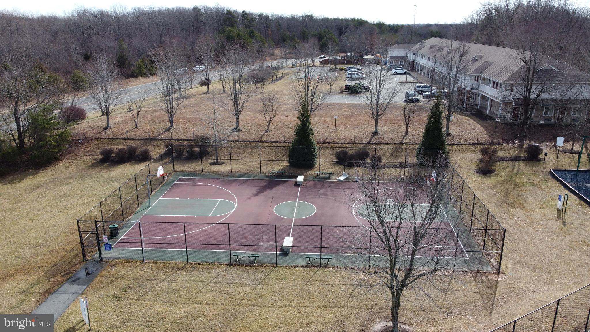 STAFFORD LAKES VILLAGE - Residential