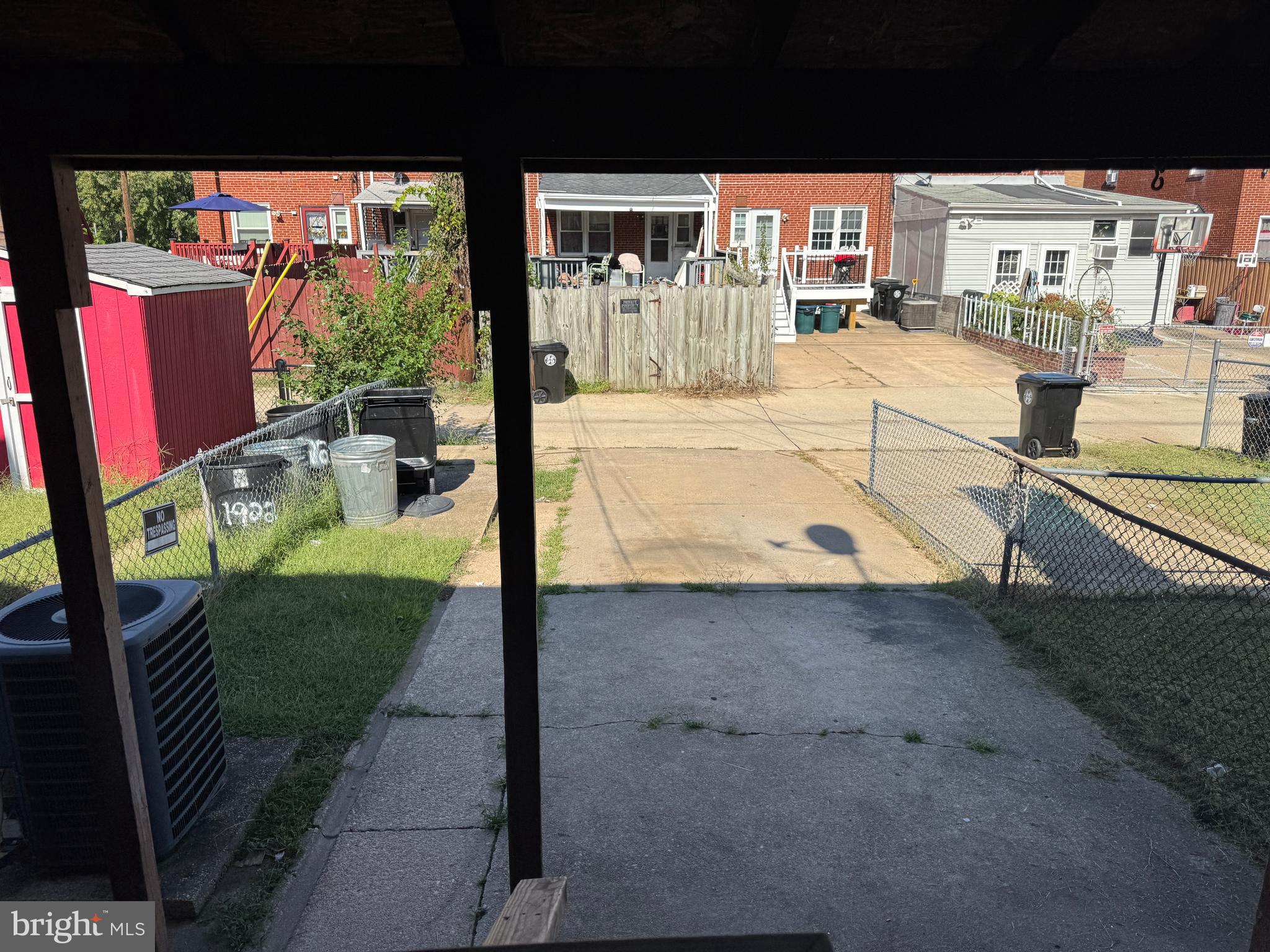 NORTH POINT - Residential Lease