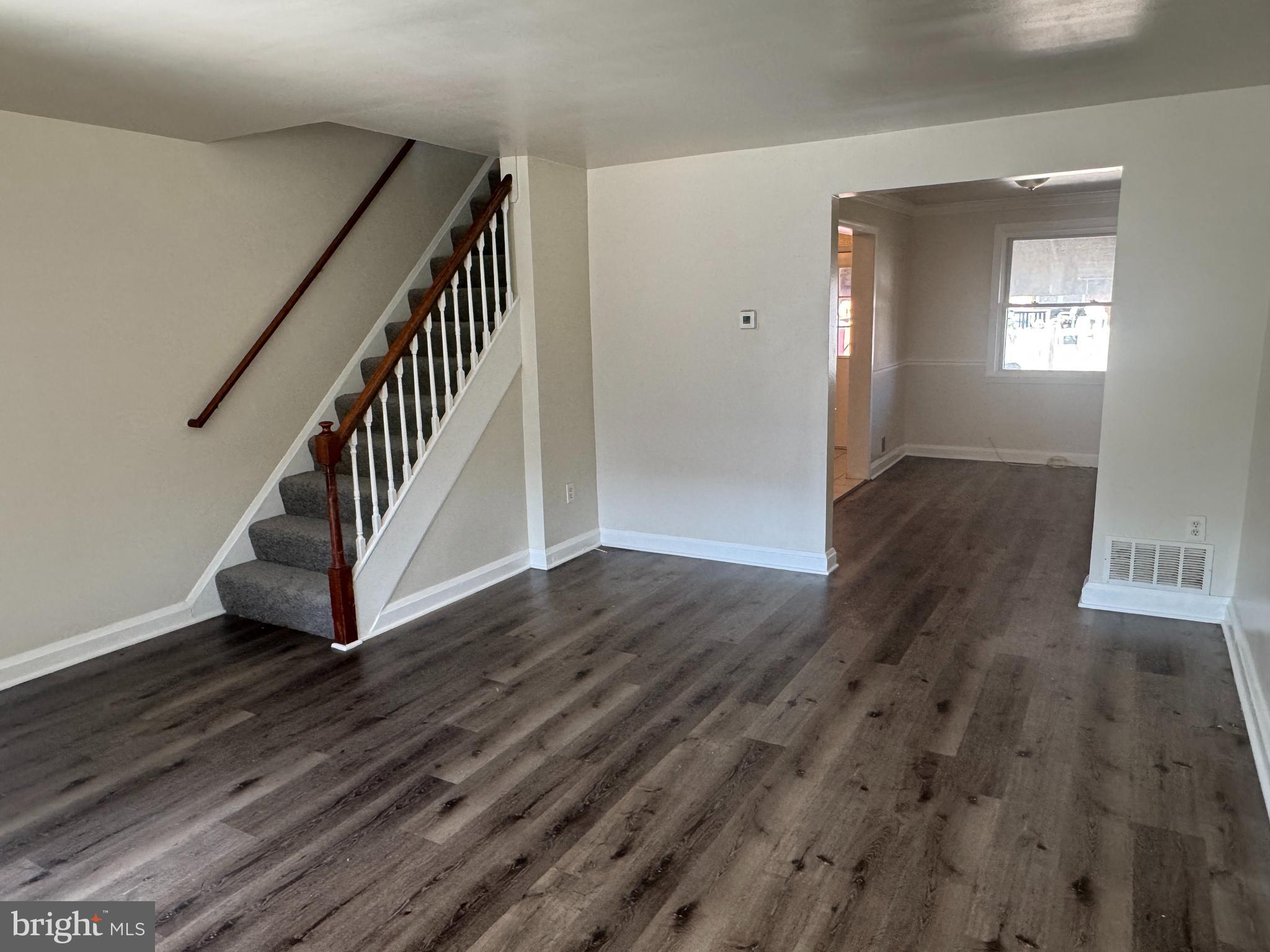 NORTH POINT - Residential Lease