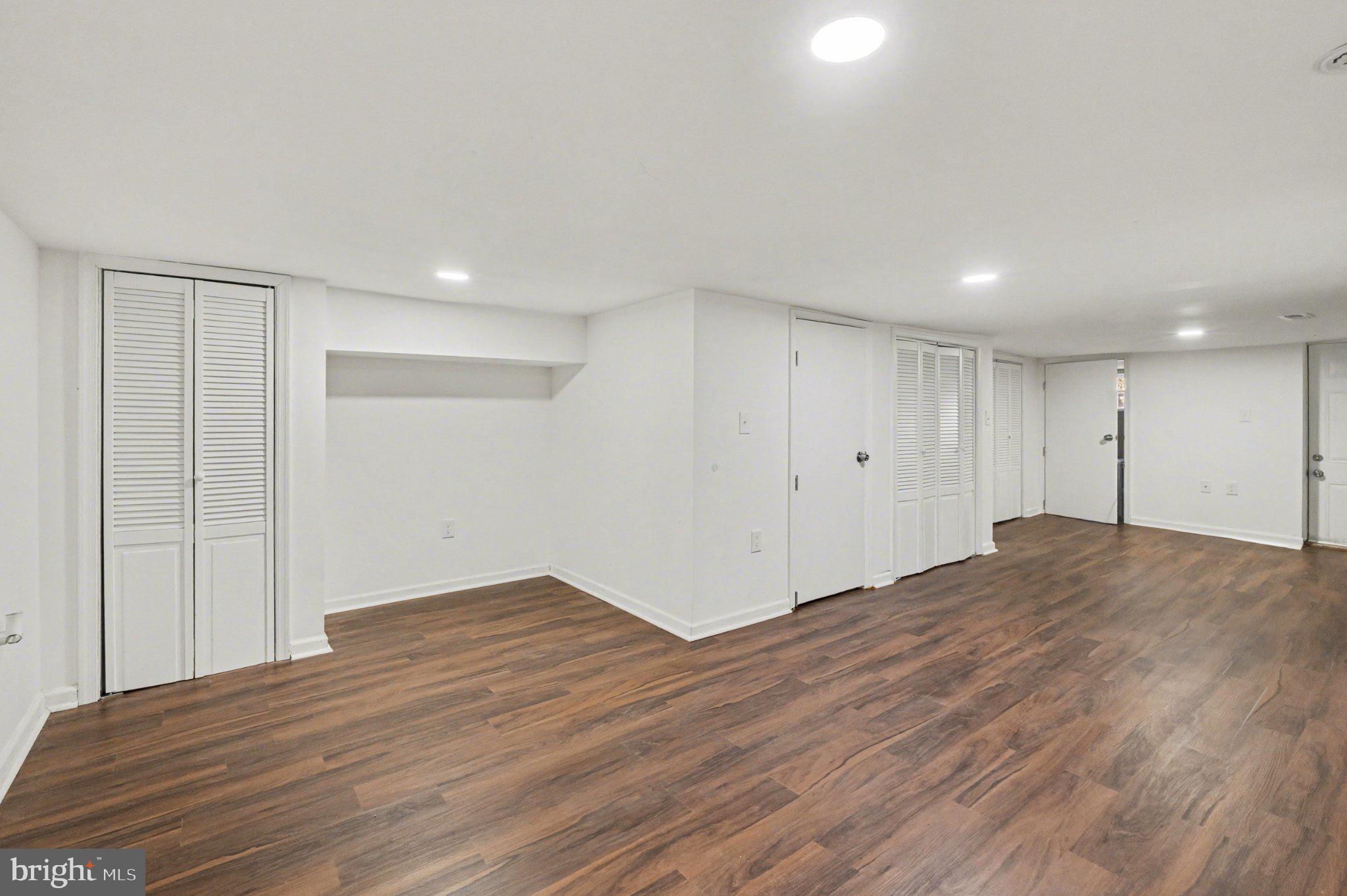 WAVERLY - Residential