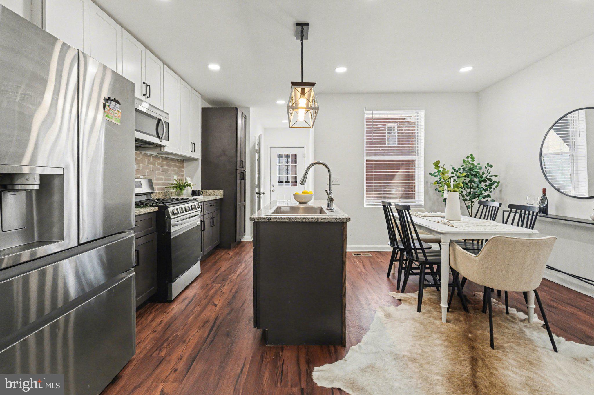 WAVERLY - Residential