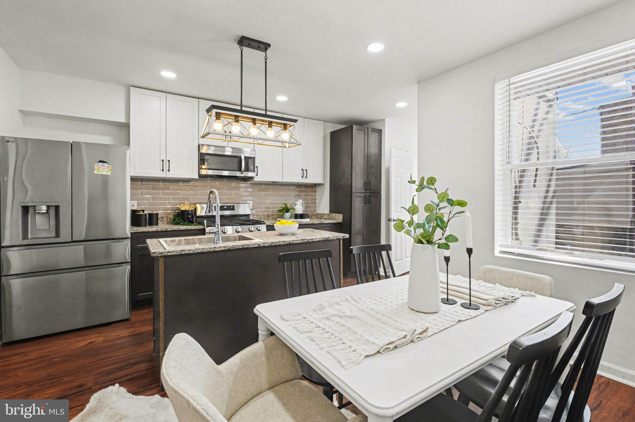 WAVERLY - Residential