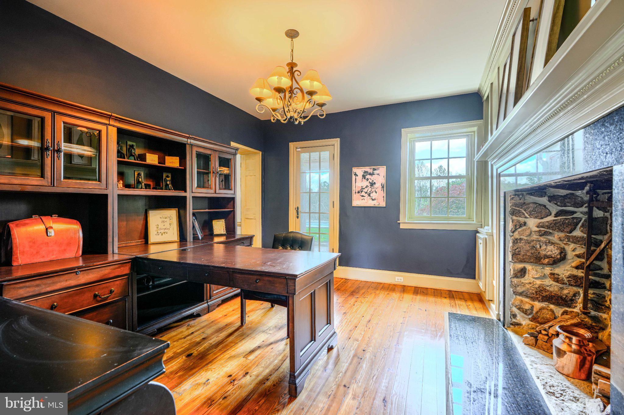 LUTHERVILLE - Residential