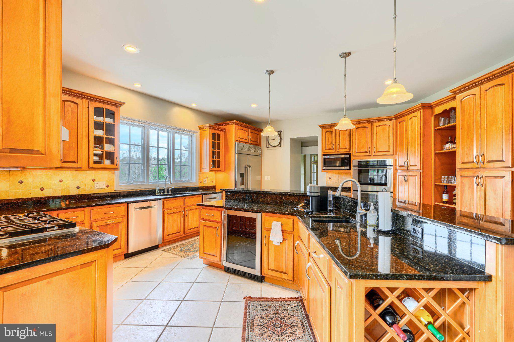 LUTHERVILLE - Residential