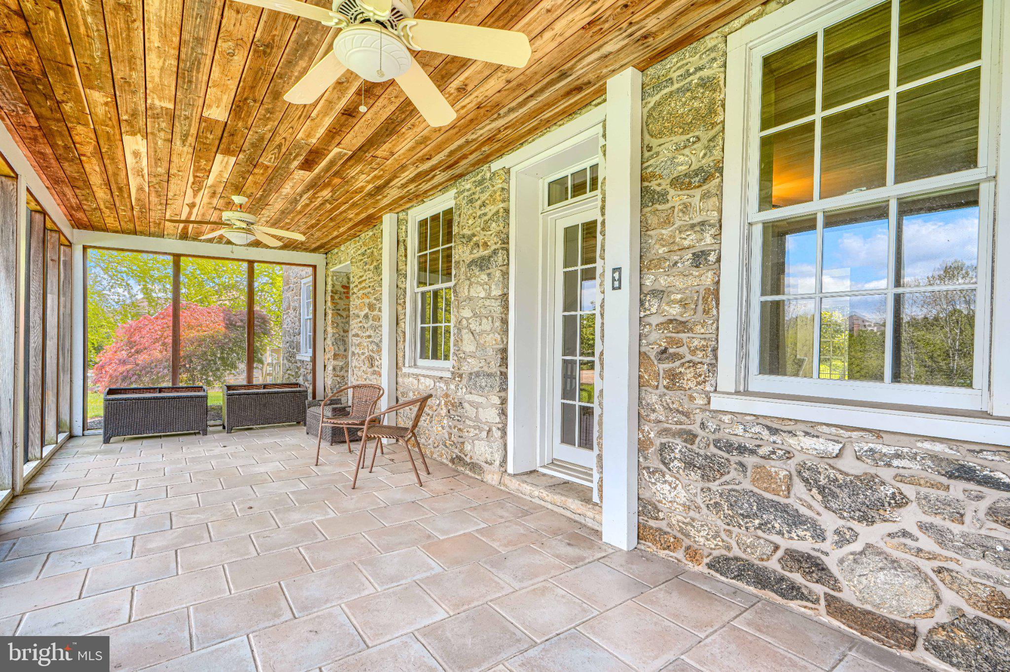 LUTHERVILLE - Residential