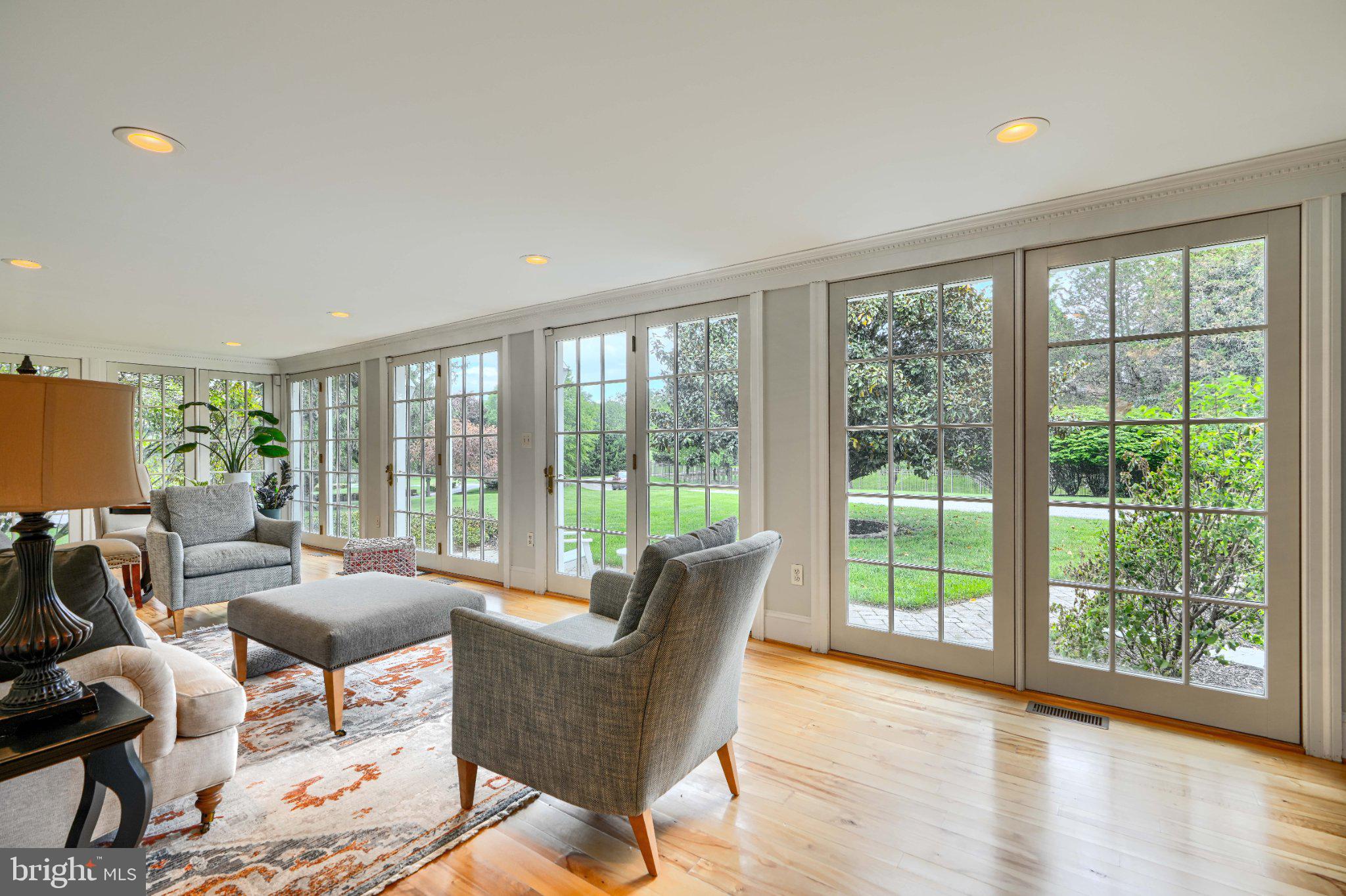 LUTHERVILLE - Residential