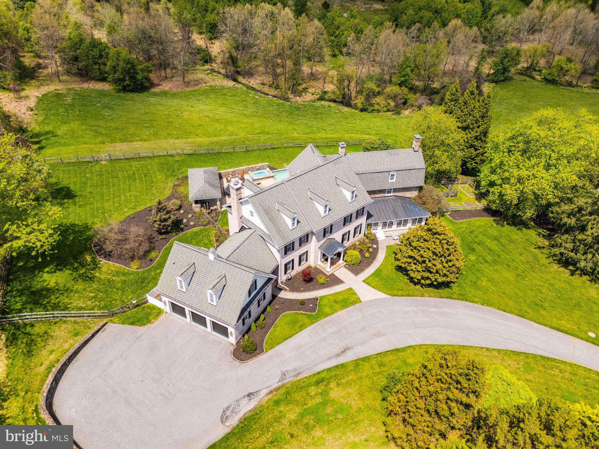 LUTHERVILLE - Residential