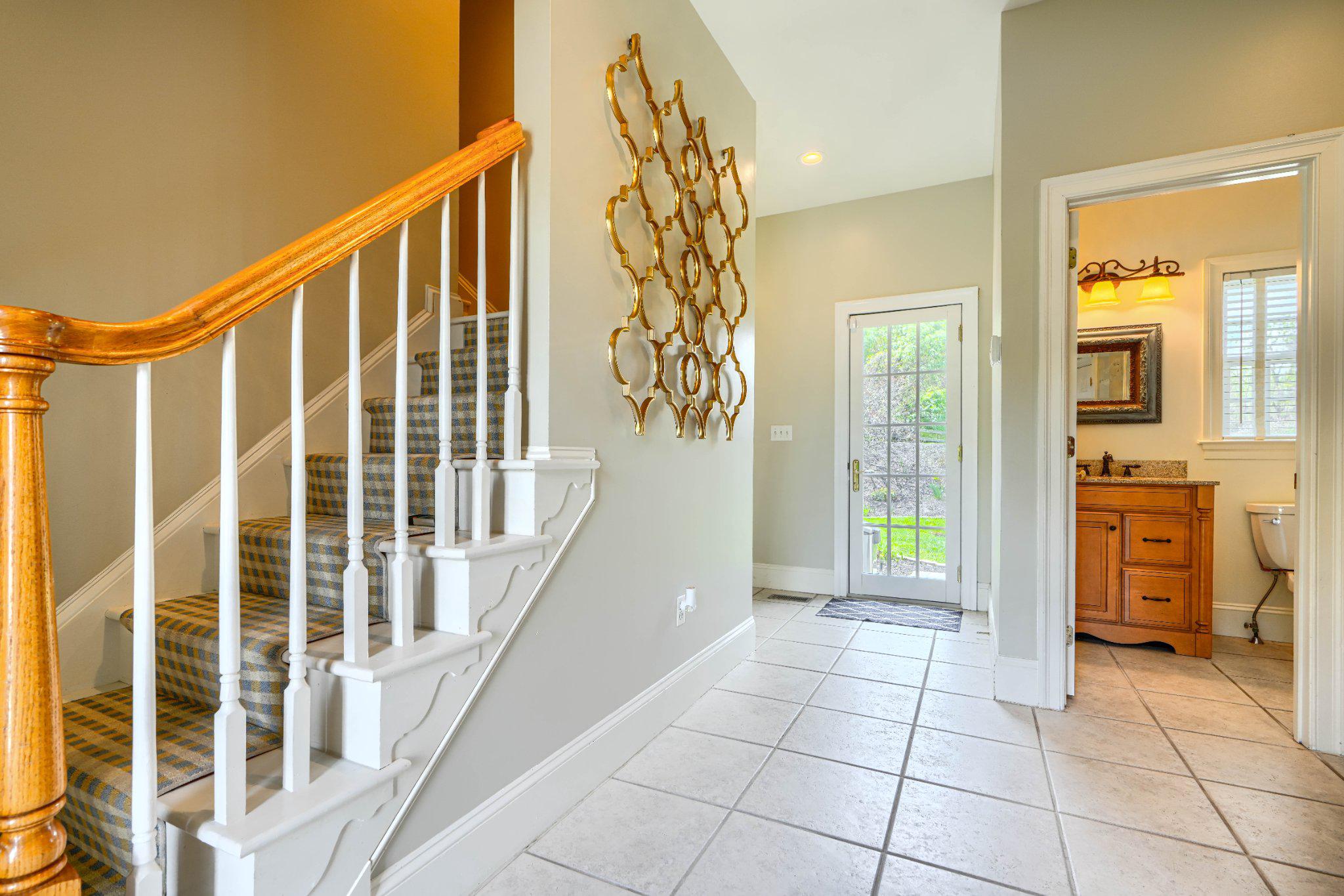 LUTHERVILLE - Residential
