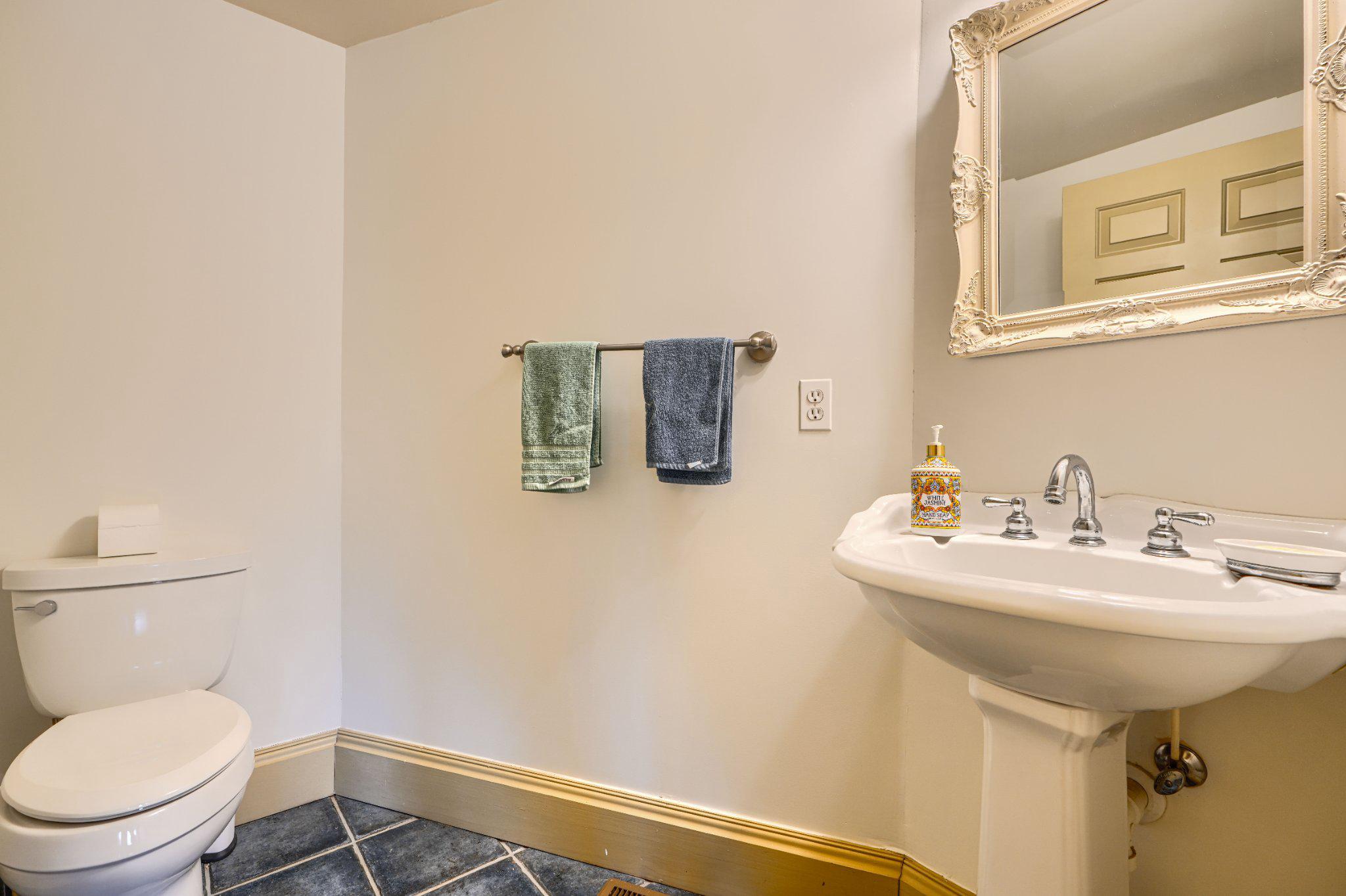 LUTHERVILLE - Residential