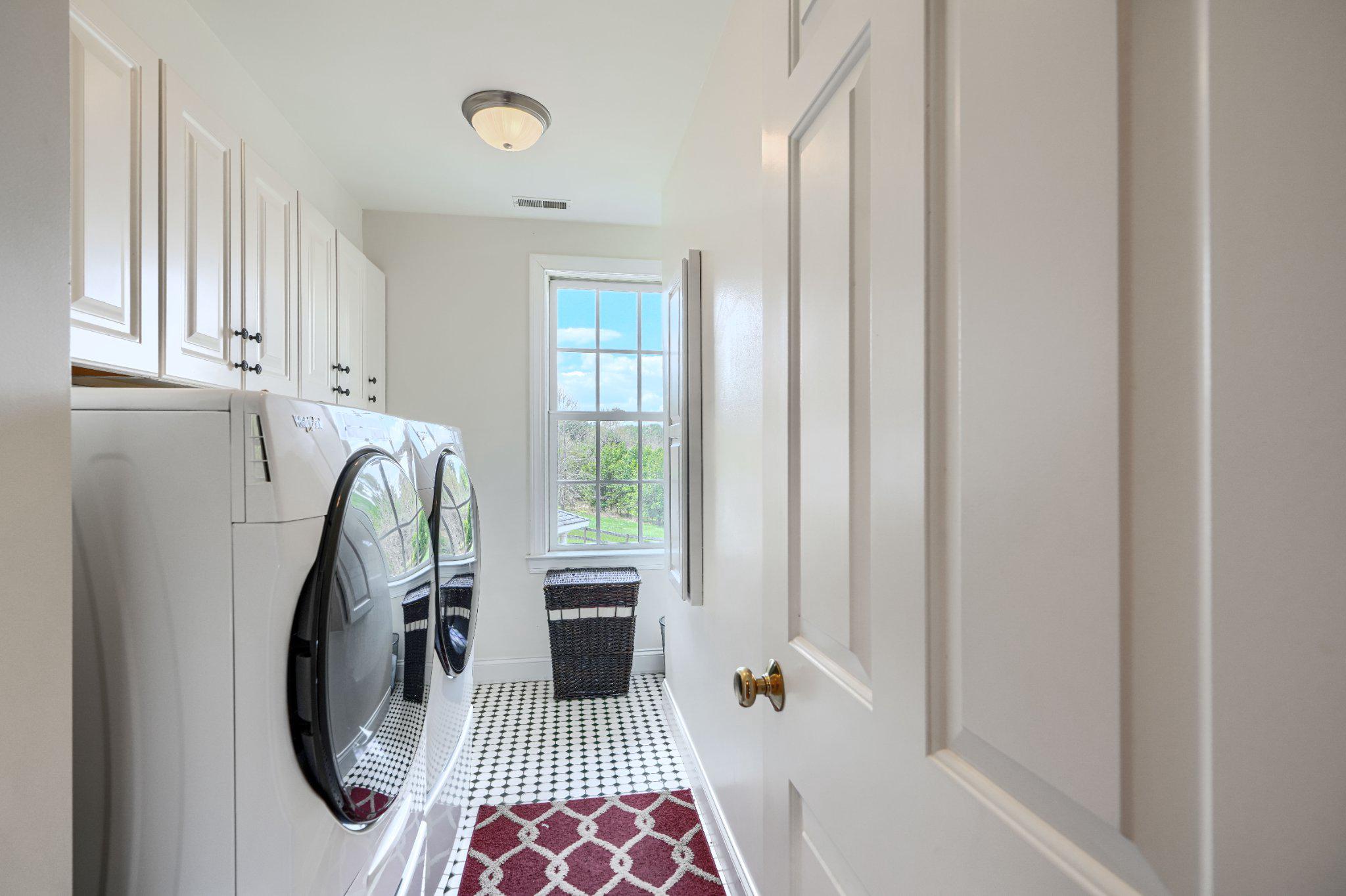 LUTHERVILLE - Residential