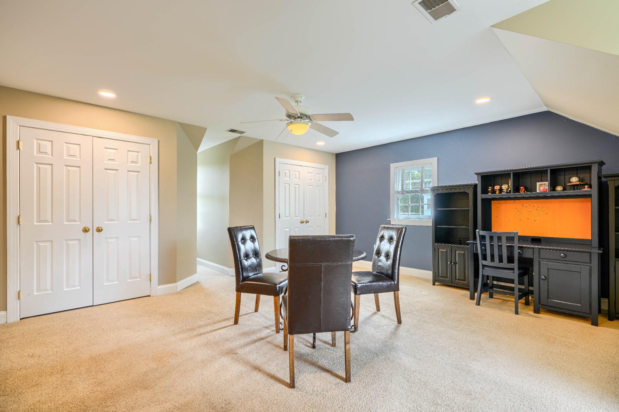 LUTHERVILLE - Residential
