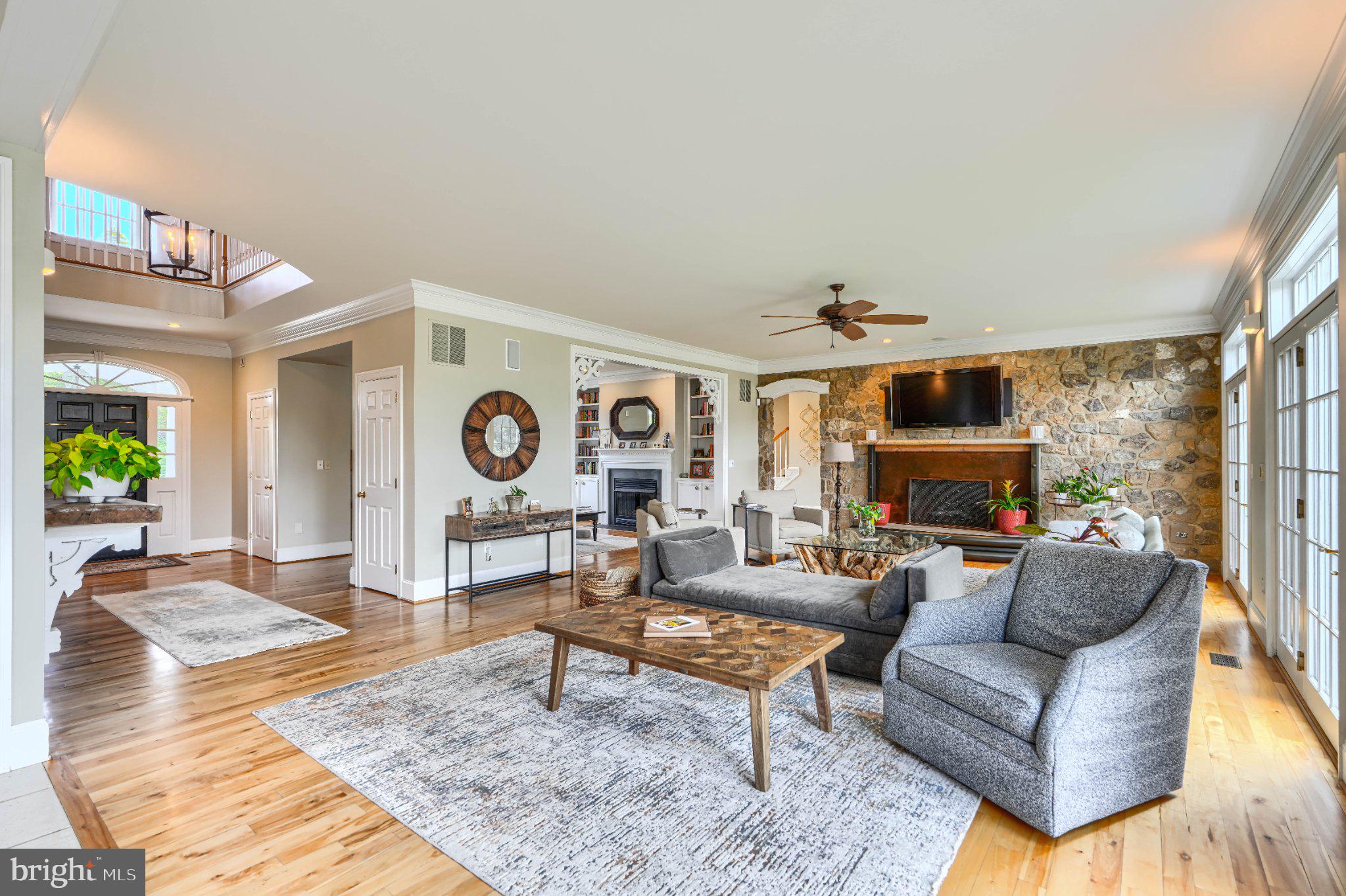 LUTHERVILLE - Residential