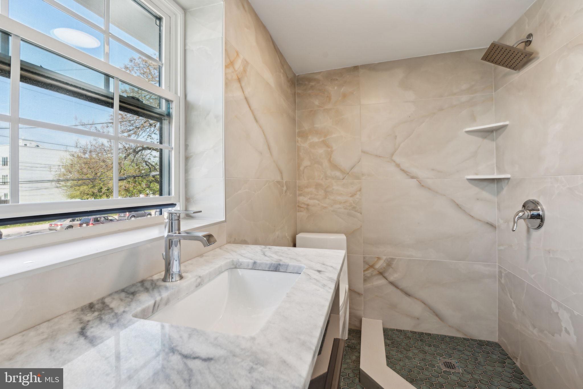 NORRIS SQUARE - Residential