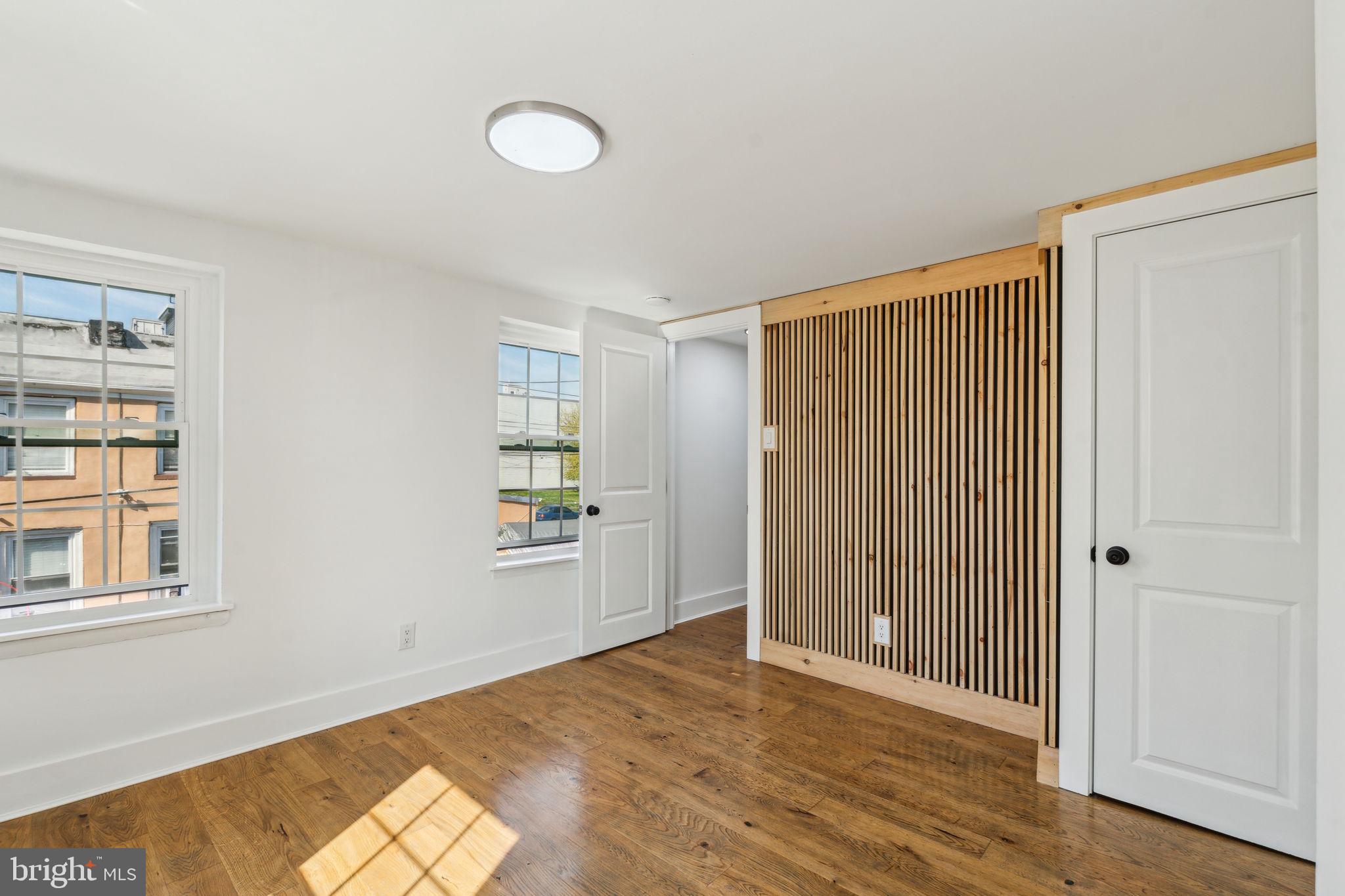 NORRIS SQUARE - Residential