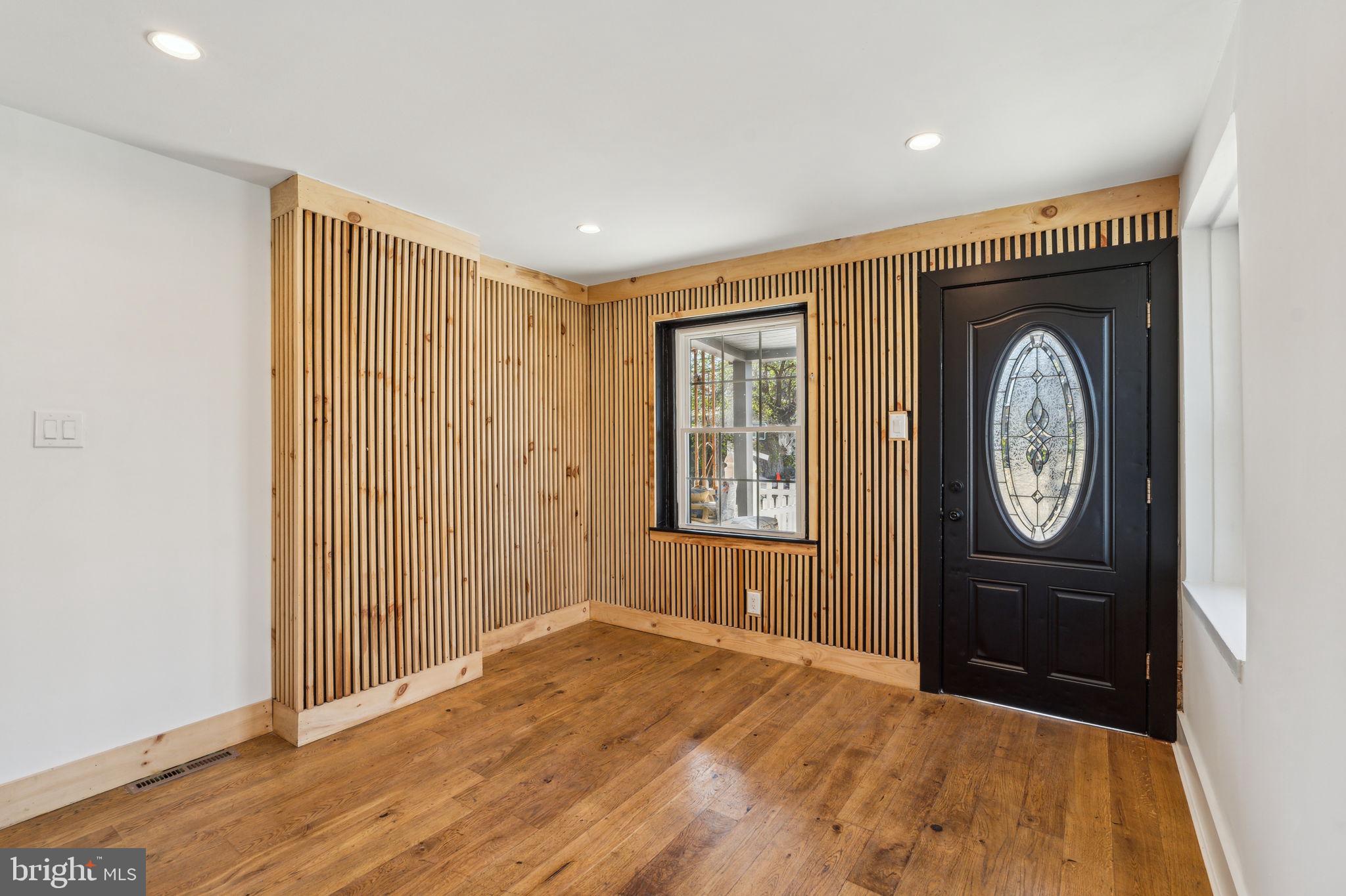 NORRIS SQUARE - Residential