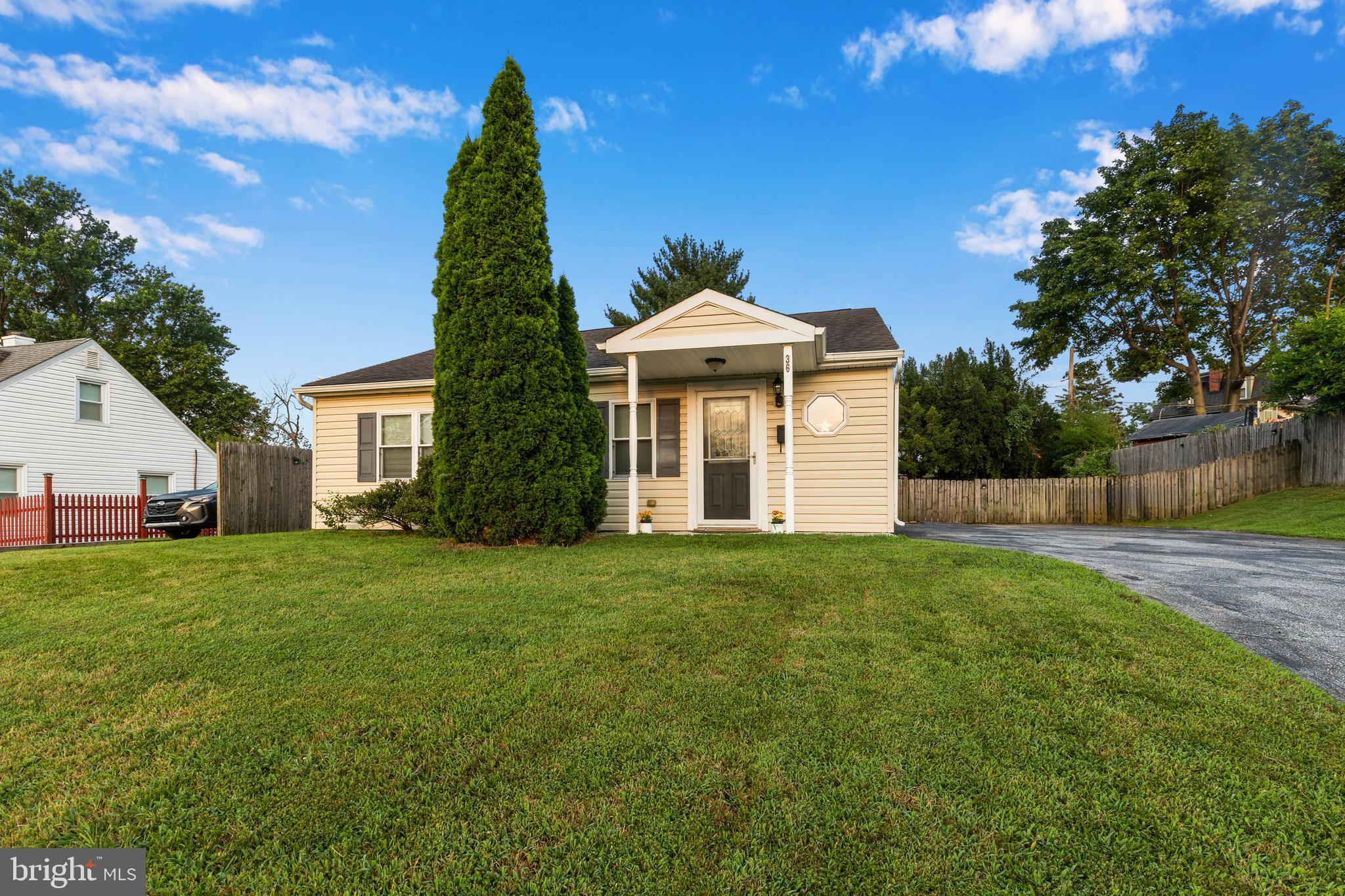 Welcome home to this charming home in the heart of Eagleville. This house offers the perfect combination of classic style and modern comfort. Located on a quiet, tree-lined street this residence is ideal for families, first-time buyers, or anyone looking for a peaceful suburban lifestyle with easy access to major routes, shops, restaurants, and the train.Step through the front door into a sun-filled living space featuring a neutral color palette, and a welcoming layout of 3 bedrooms and 1.5 baths.
The large kitchen is perfect for cooking, entertaining, and has plenty of storage space. Enjoy meals in the dining area or step out the back door to the fenced in backyard with a patio. The fenced-in backyard provides privacy and space to relax, garden, or entertain. The driveway is private with plenty of space for parking.
Don’t miss your chance to own a lovely home in one of Montgomery County’s most sought-after communities. Schedule your private tour today.