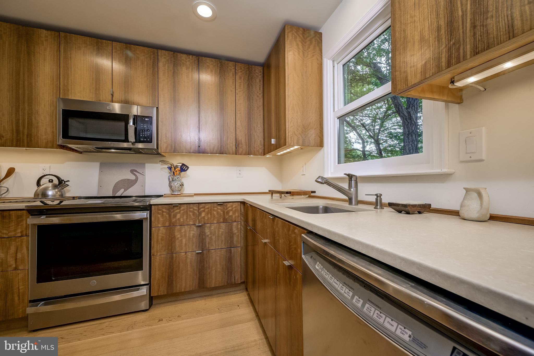 CHEVY CHASE TERRACE - Residential