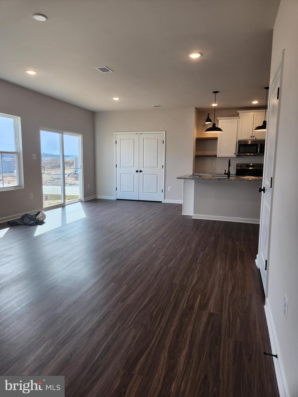 DILLON FARM - Residential Lease